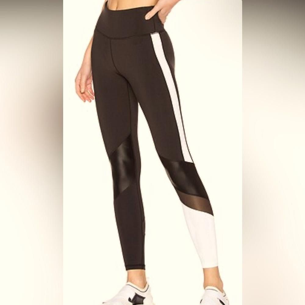 Avalanche ALALA Reef Tight Black/White Size Large leggings Size 36" / US 14 / IT 50 - 1 Thumbnail