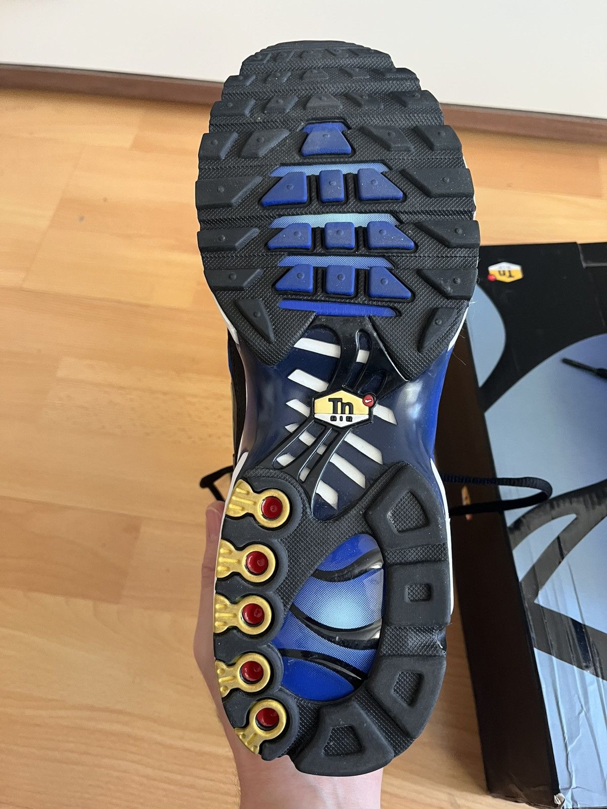 Nike Nike Air Max TN OG Hyperblue 2018 Size US 11 / EU 44 - 11 Thumbnail