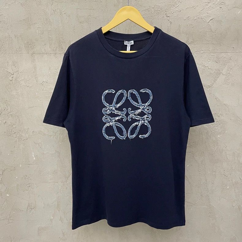 Loewe loewe Navy blue patch large logo short sleeve 2506-Nextarro Size US S / EU 44-46 / 1 - 2 Thumbnail