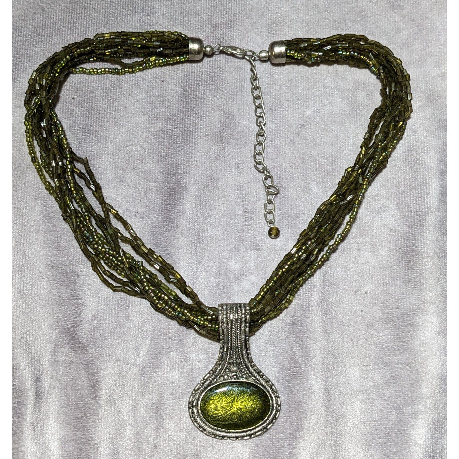 Other Green Glass Beaded Mermaid Pendant Necklace Size ONE SIZE - 9 Thumbnail