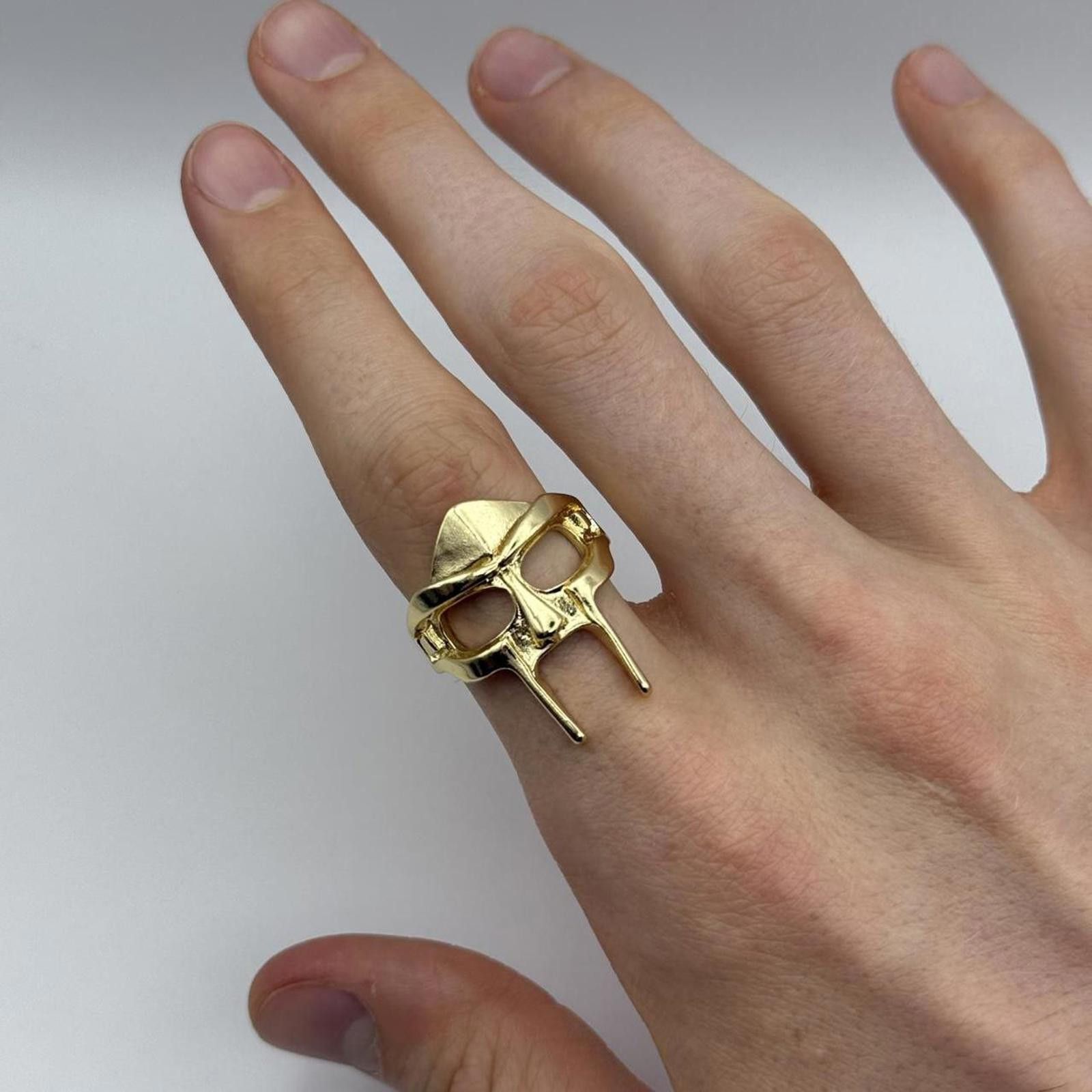 Other y2k 2000s style mf doom gold ring Size ONE SIZE - 3 Thumbnail