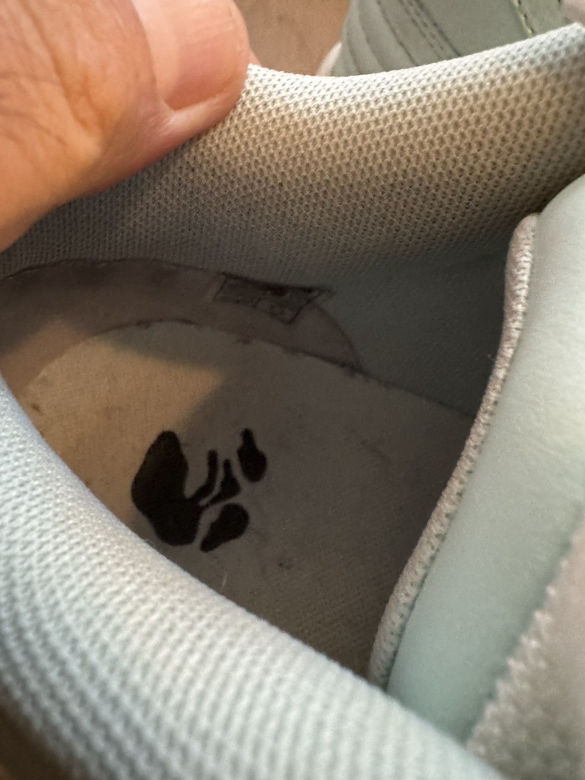 Off-White OFF-WHITE sneakers size 41 see photo with insole measurement Size US 11 / IT 41 - 19 Thumbnail
