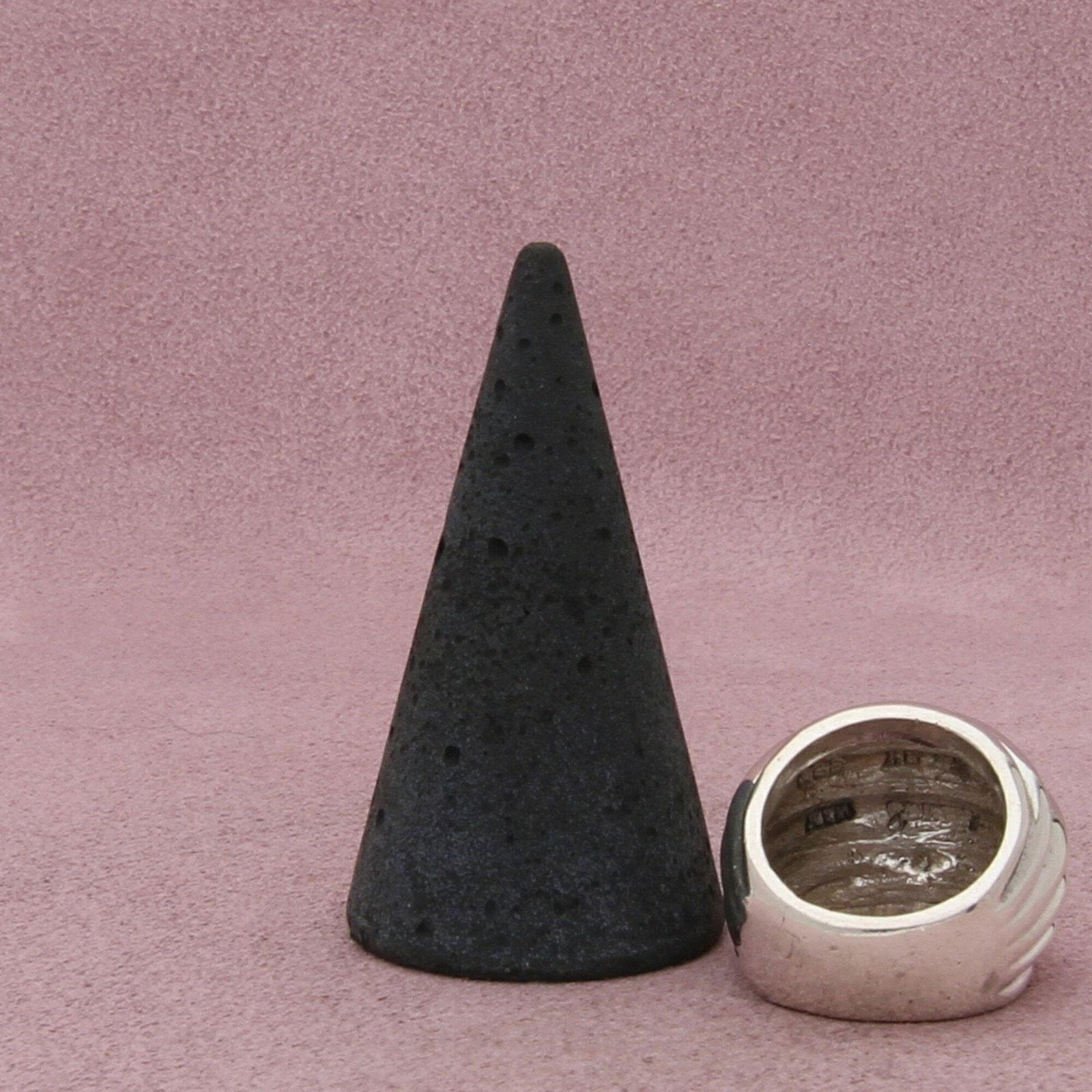 Sterling Silver taxco mexico sterling silver scalloped dome ring size 5.5 Size ONE SIZE - 5 Thumbnail