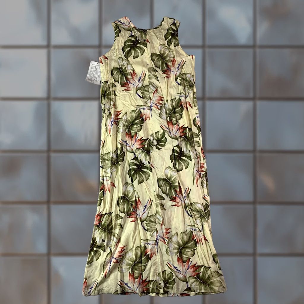Paradise Found VINTAGE Paradise Found Hawaiian Long Dress Women M Yellow Floral Tropical NWT Size M / US 6-8 / IT 42-44 - 1 Thumbnail