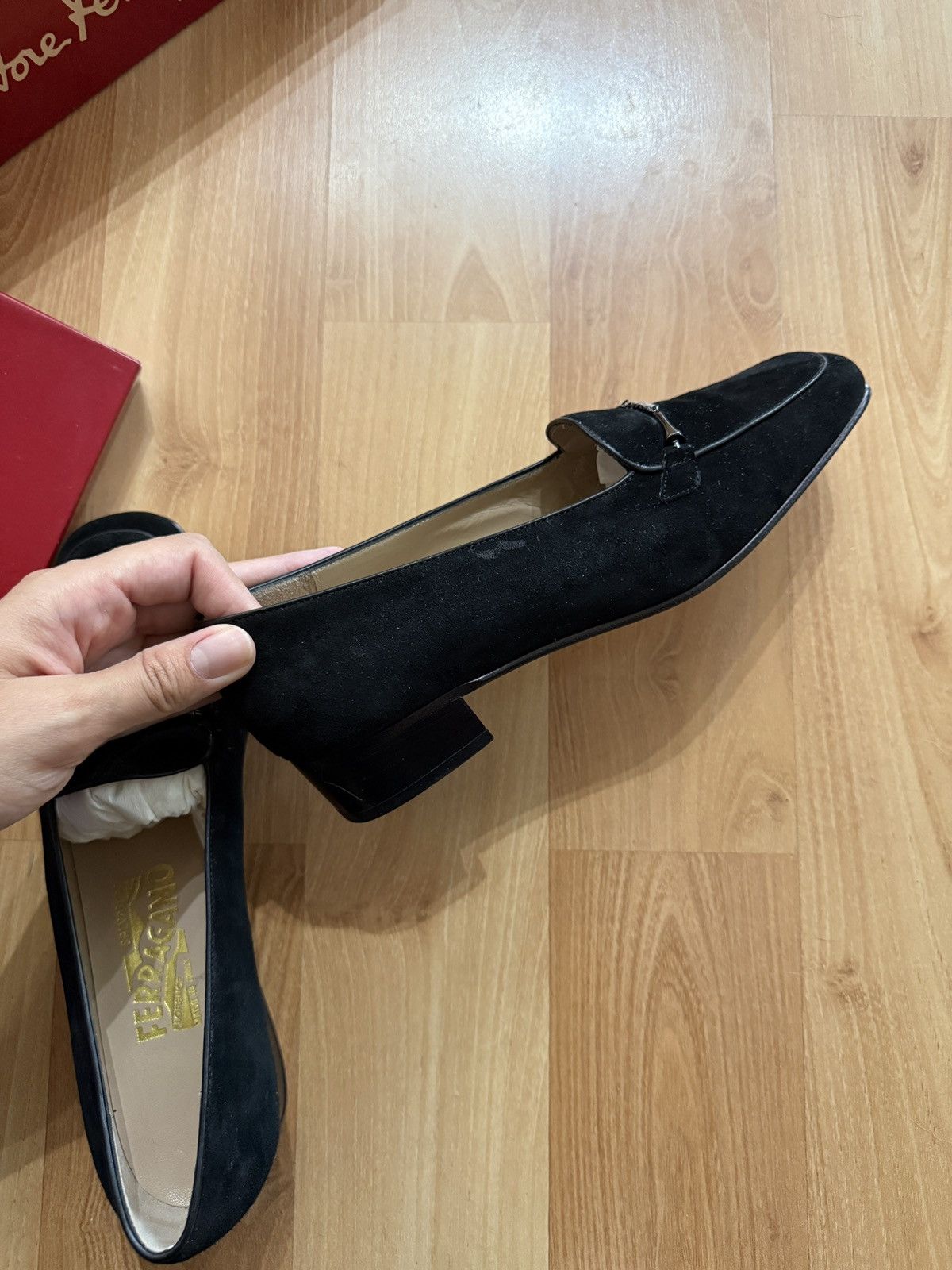 Salvatore Ferragamo Salvatore Ferragamo suede loafers in black with box Size US 6.5 / IT 36.5 - 5 Thumbnail