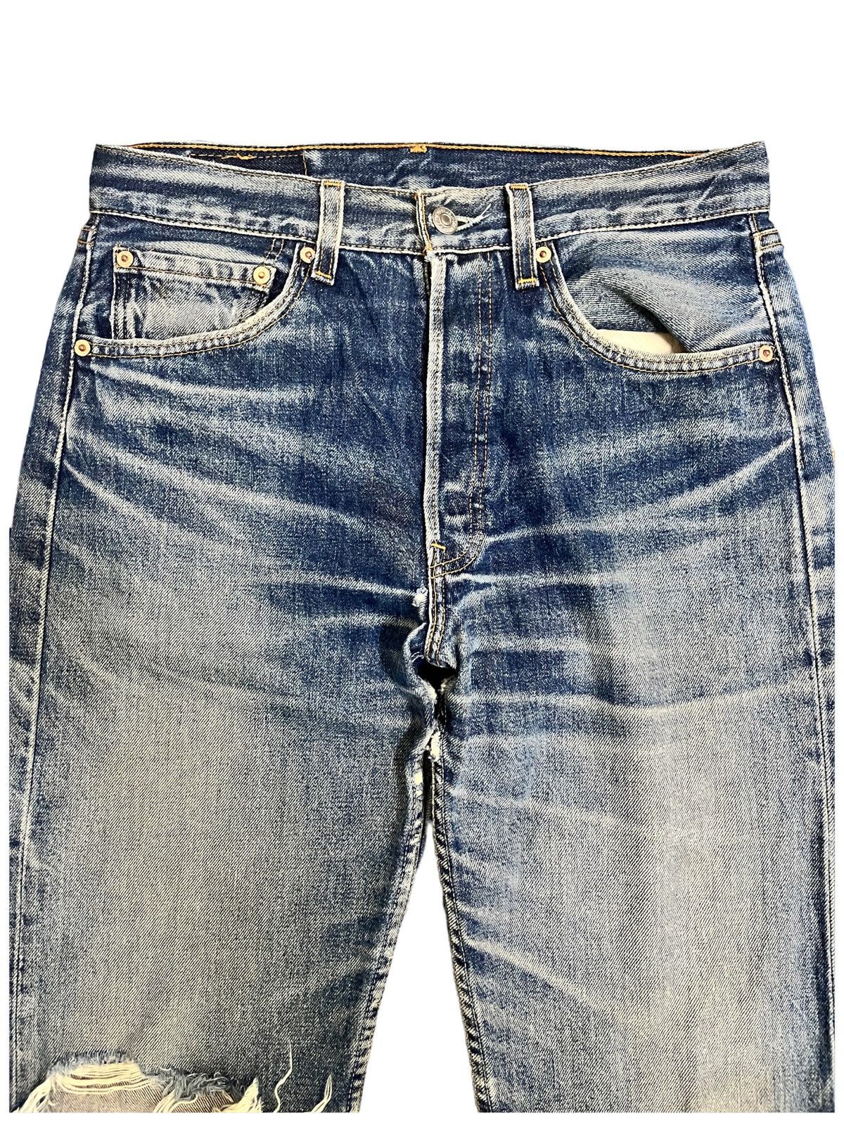Levi's Vintage Levi’s 501 Dirty Blue Button 553 Jeans Size US 29 - 2 Thumbnail
