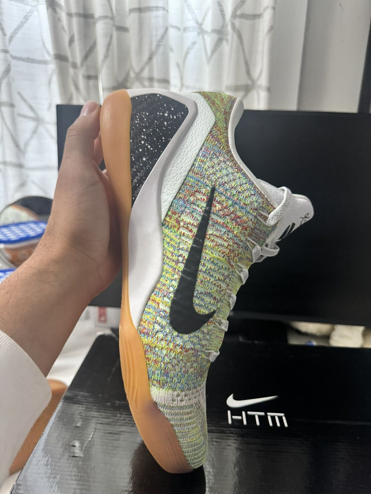 Nike Nike Zoom HTM Kobe 9 size 11 brand new with original box Size US 11 / EU 44 - 24 Thumbnail