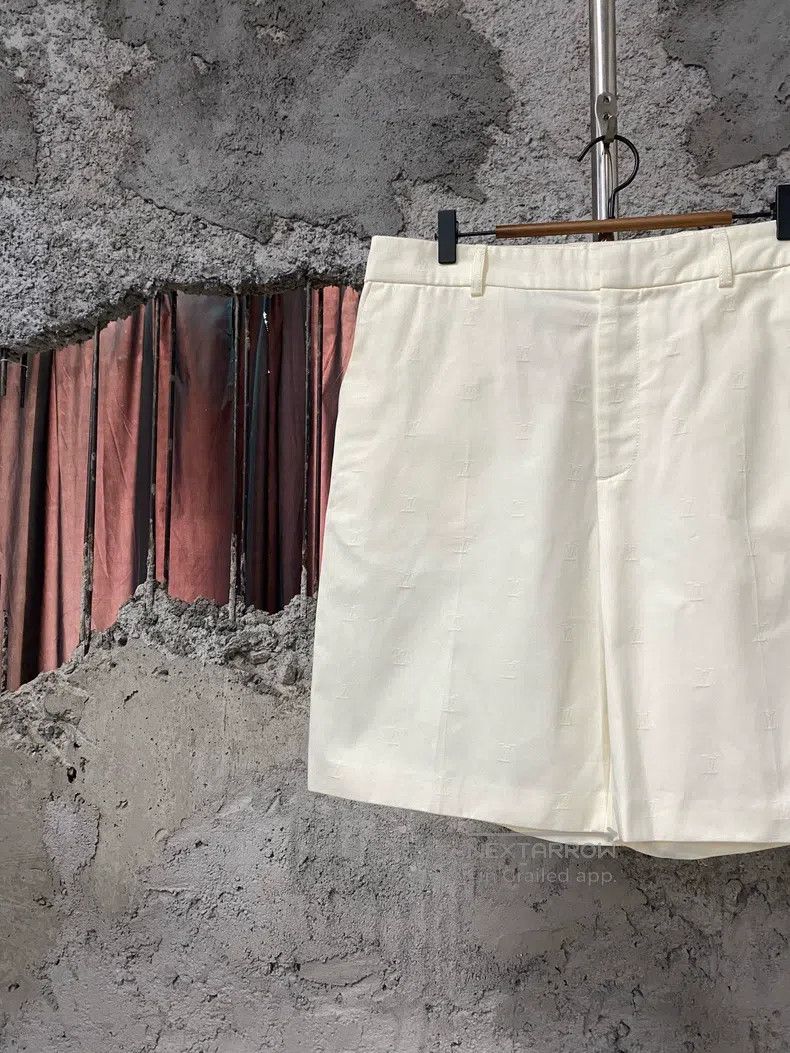 Louis Vuitton Louis Vuitton size US 52 shorts Size US 36 / EU 52 - 3 Thumbnail