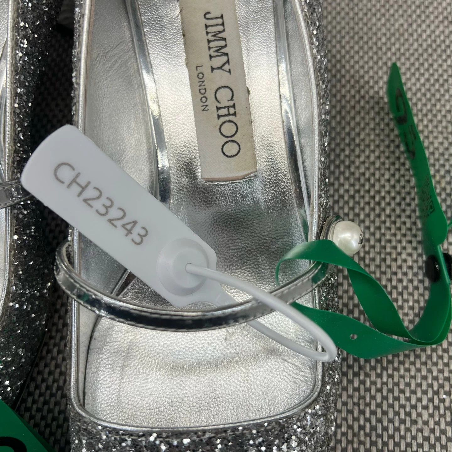 Jimmy Choo Jimmy Choo Elisa Sequin Silver Heels Size 37 with Box Size US 6 / IT 36 - 9 Thumbnail