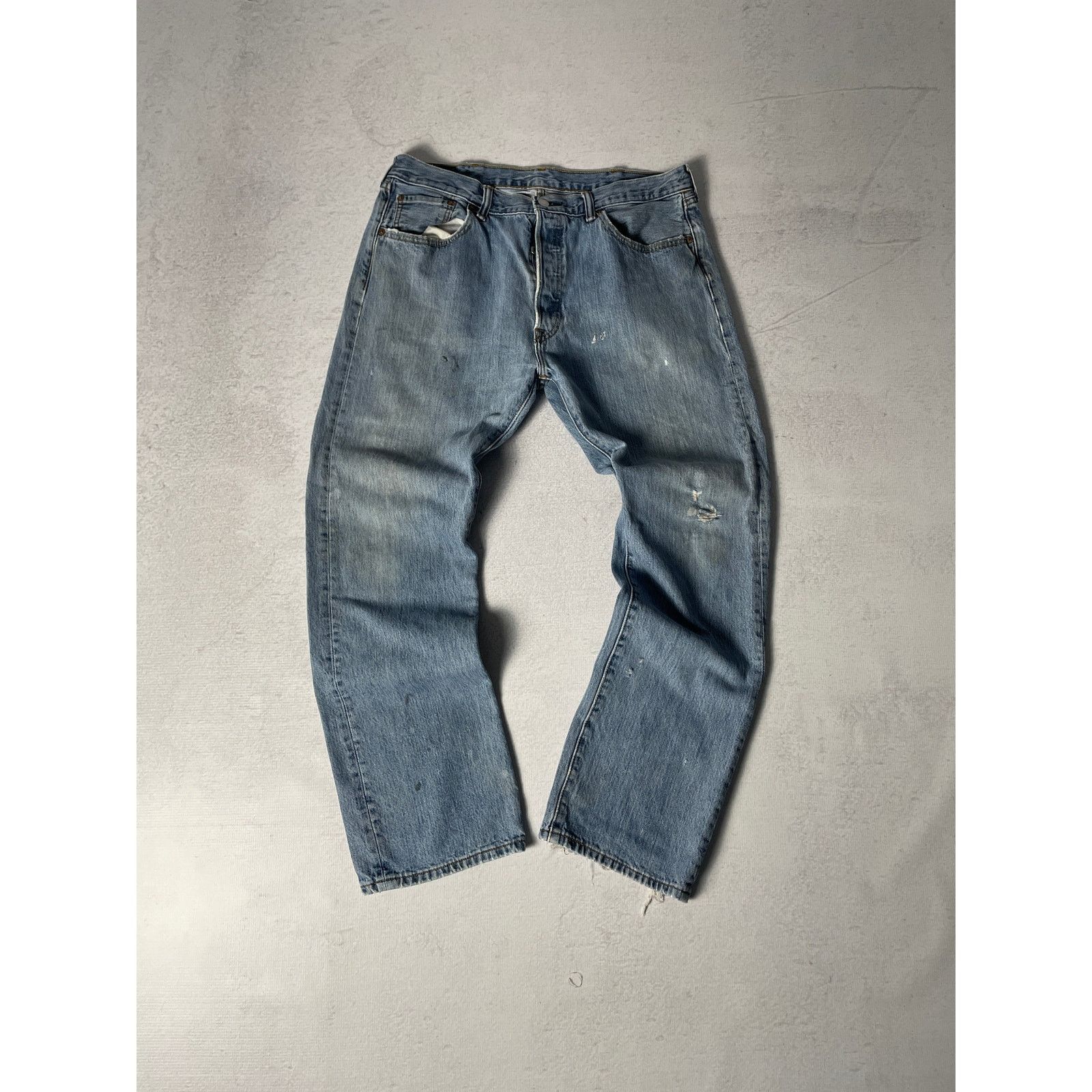 Levi's Vintage Levis Blue Perowned Denim Jeans - Men's 38Wx32L Size 38" / US 16 / IT 52 - 1 Thumbnail