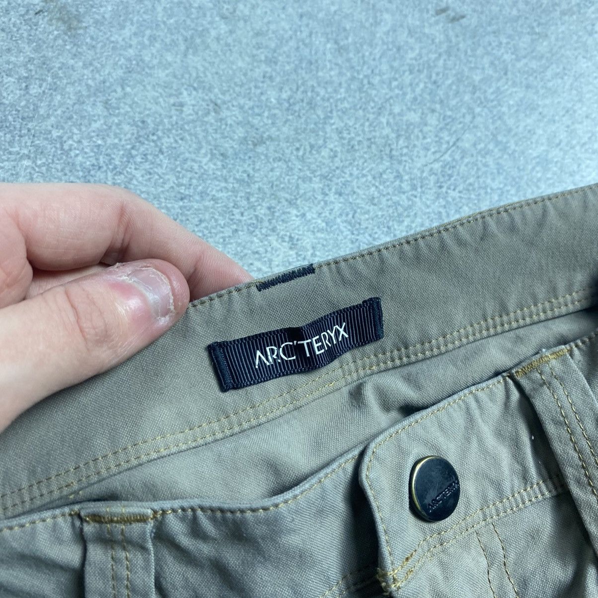 Arc'teryx Vintage Arcteryx Pants Size US 32 / EU 48 - 4 Thumbnail