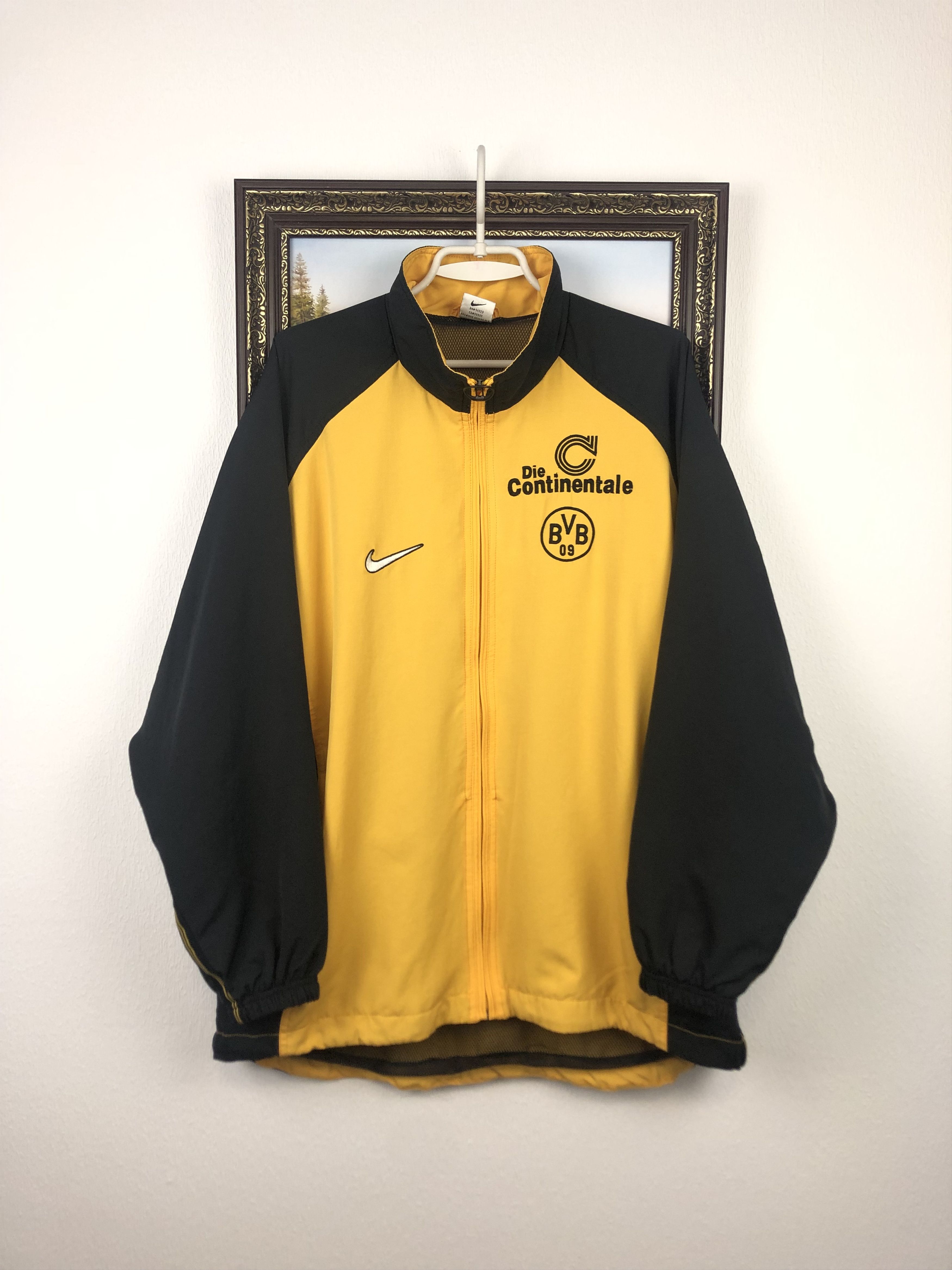 Borussia Dortmund Nike Jacket | Grailed