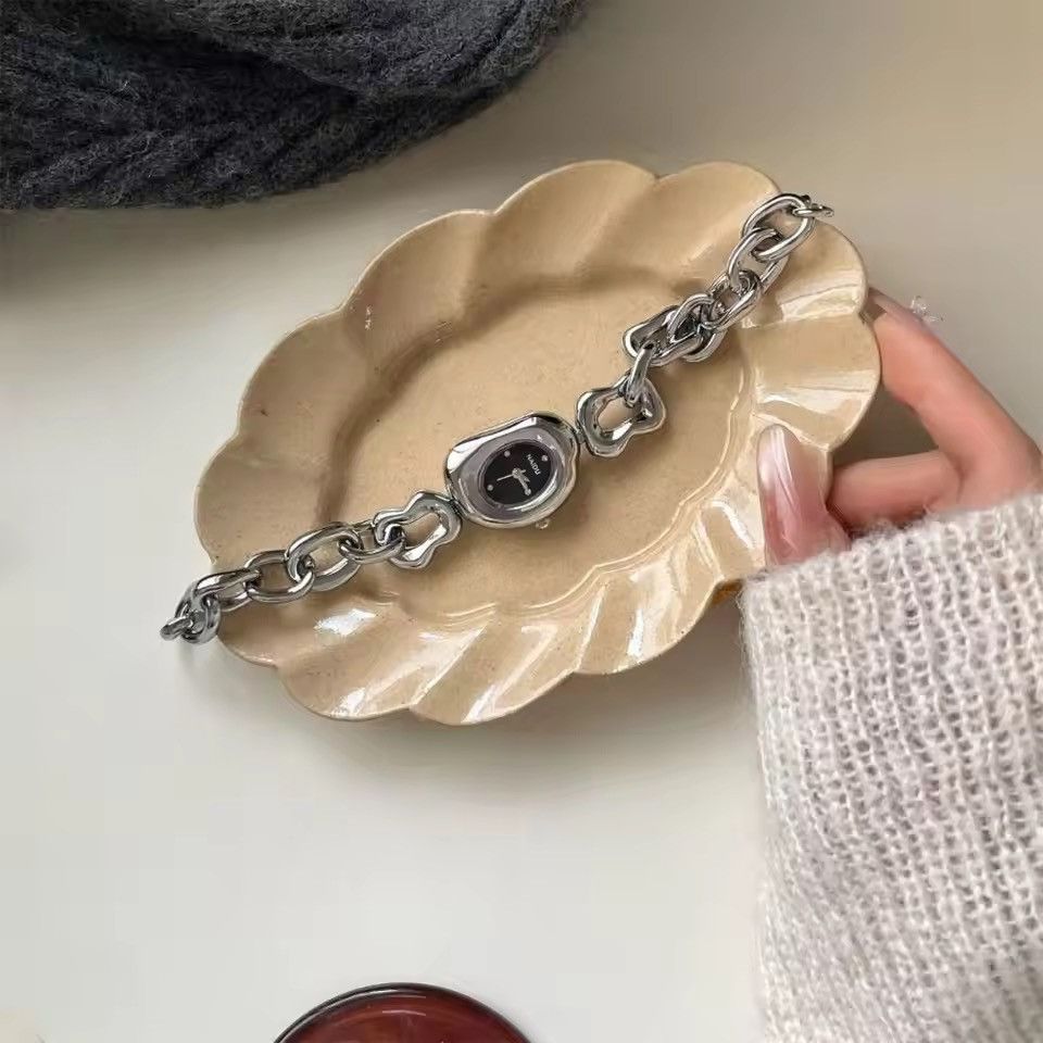 Japanese Brand Irregular Bracelet Watched Size ONE SIZE - 2 Thumbnail