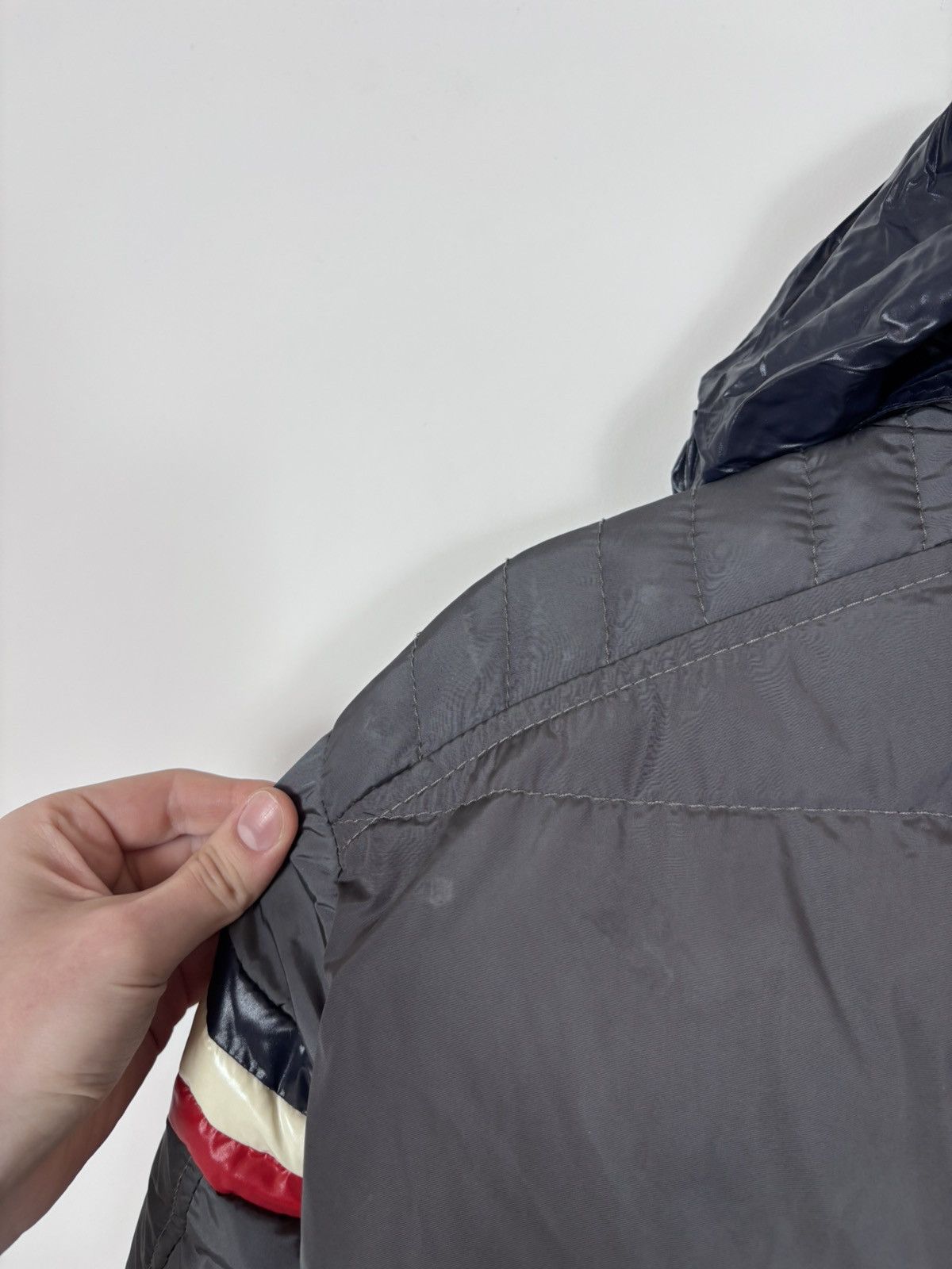 Moncler Moncler Chamonix Men’s Gray Hooded Down Puffer Jacket Size US L / EU 52-54 / 3 - 23 Thumbnail