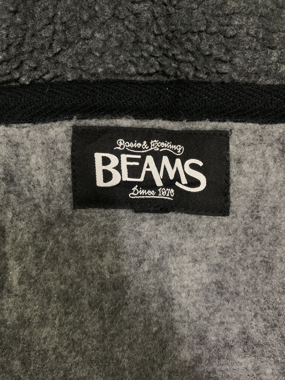 Beams Plus Japanese Brand BEAMS Herringbone Pattern Hooded Jacket Size US M / EU 48-50 / 2 - 17 Thumbnail