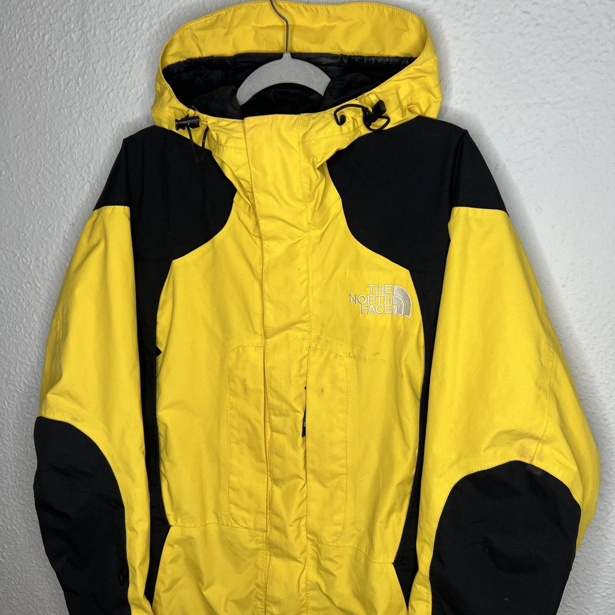 The North Face The North Face Vintage Mountain Jacket Goretex Yellow Black Size US M / EU 48-50 / 2 - 3 Thumbnail