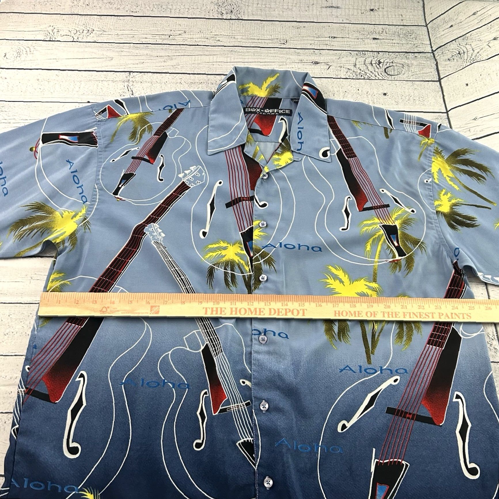 Vintage VINTAGE BOX OFFICE Island Hawaiian Short Sleeve Button Front Shirt XL Blue Mens XXL? Size US XL / EU 56 / 4 - 4 Thumbnail