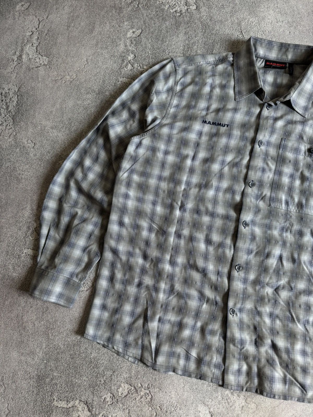 Mammut Mammut L Chekered shirt button up long sleeve outdoor Size US L / EU 52-54 / 3 - 8 Thumbnail
