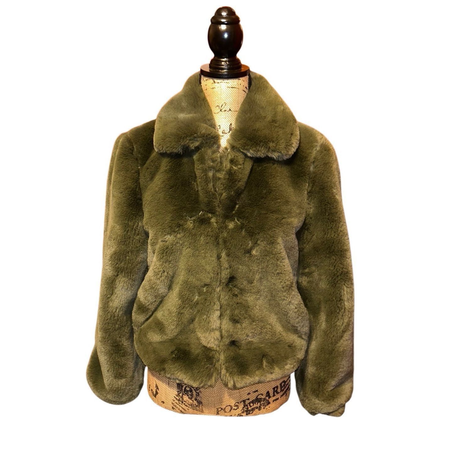 Other NWT Lucy Paris Esmeralda Faux Fur Coat Olive Green Size M Size M / US 6-8 / IT 42-44 - 3 Thumbnail