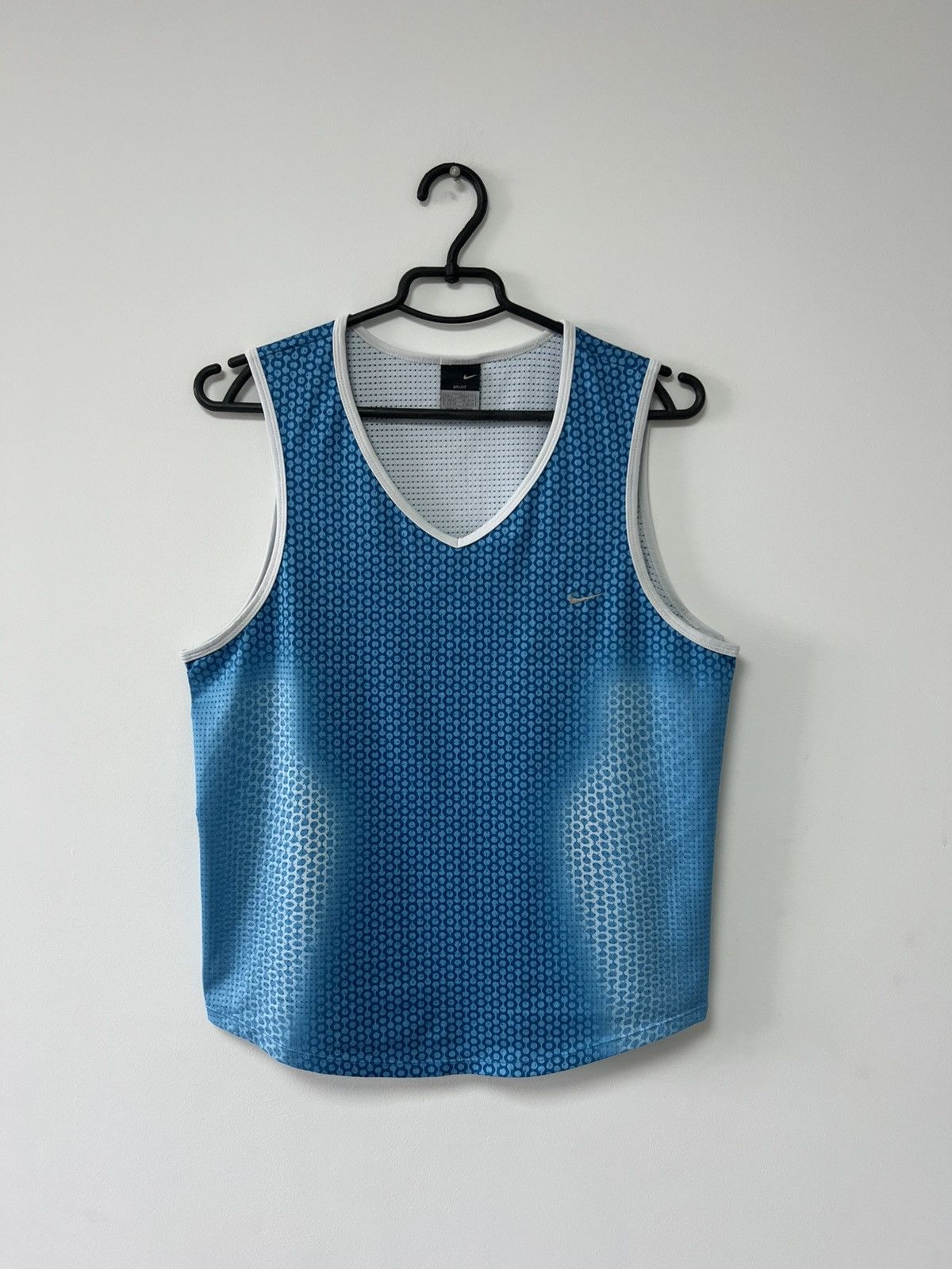 Nike Vintage 90’s Nike Athletic Reversible Basketball Jersey sz S Size S / US 4 / IT 40 - 3 Thumbnail