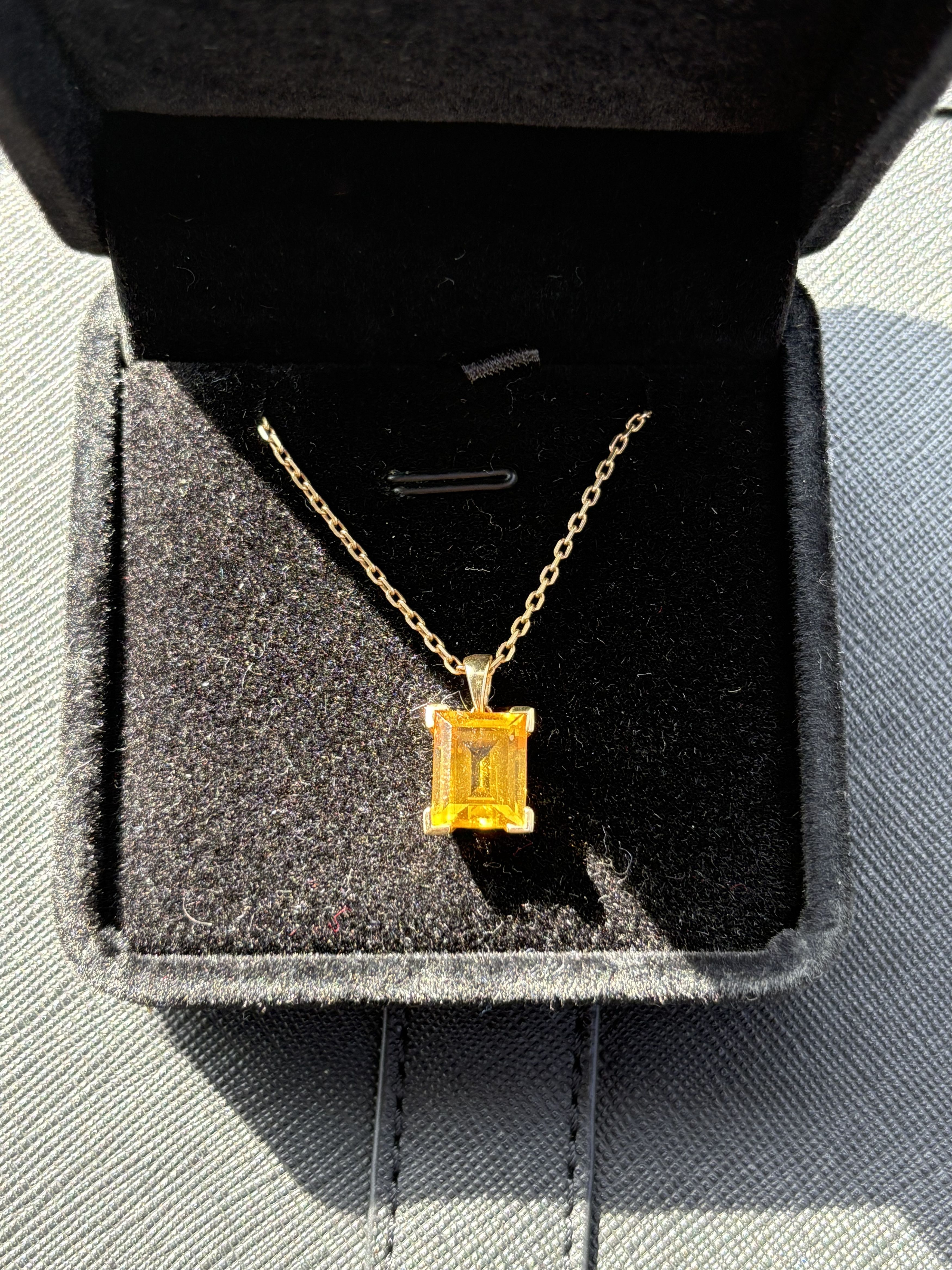 Other Unbranded Pendant Necklace Size ONE SIZE - 1 Preview