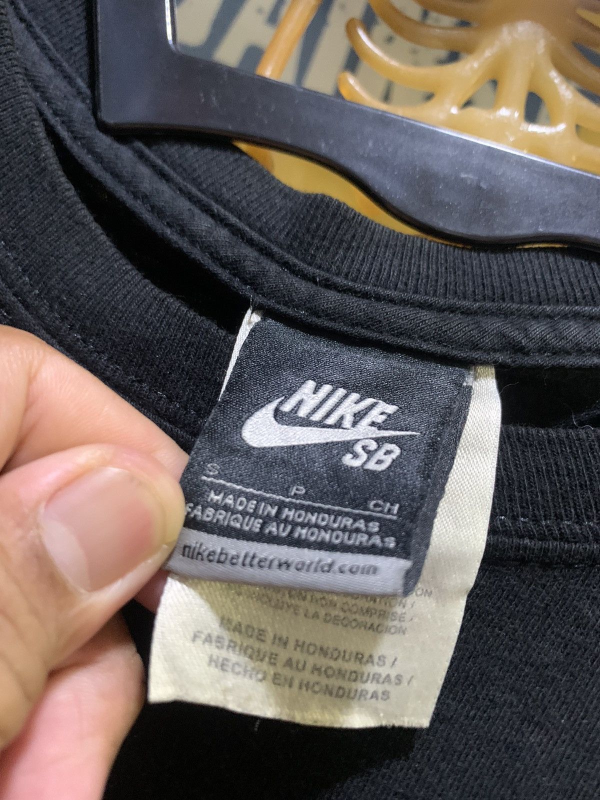 Nike SB Vintage NIKE SB + KOZIK “Dog Bone” Big Logo Skate Tee Size US S / EU 44-46 / 1 - 3 Thumbnail