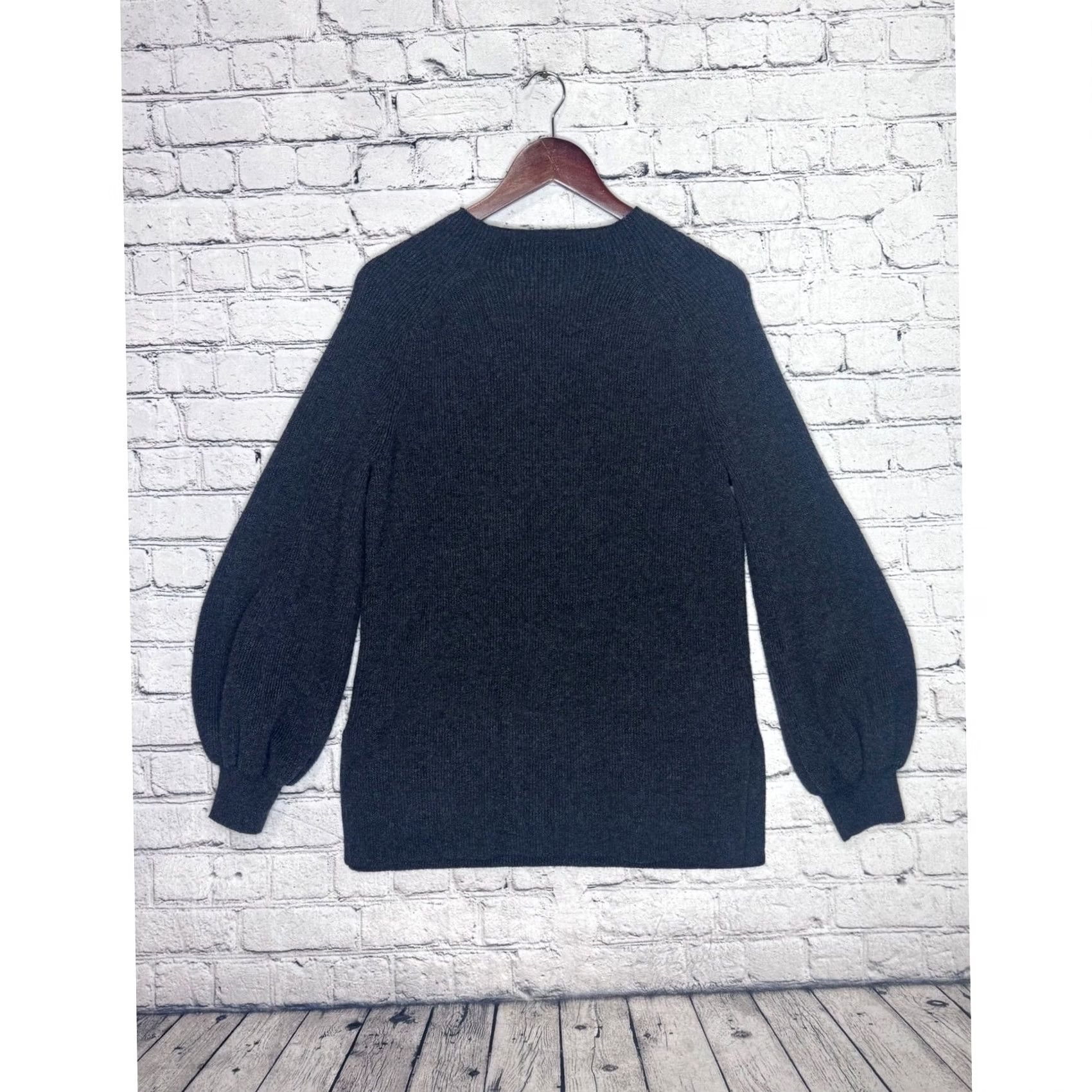 Loft LOFT Charcoal Gray Ribbed Balloon Sleeve Mock Neck Sweater Size L Women Regular Pullover Knit Casual Comfort Girls Mens Women Size L / US 10 / IT 46 - 3 Thumbnail