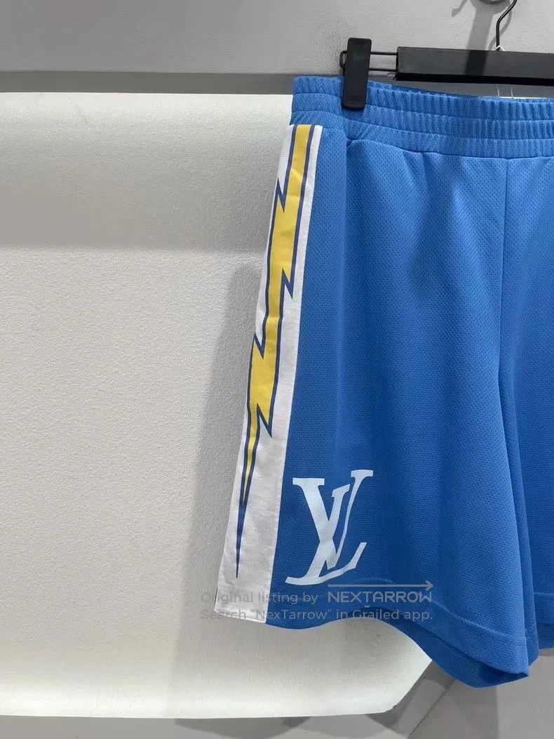 Louis Vuitton Louis Vuitton Blue Lightning Sports Shorts. Size US 36 / EU 52 - 3 Thumbnail