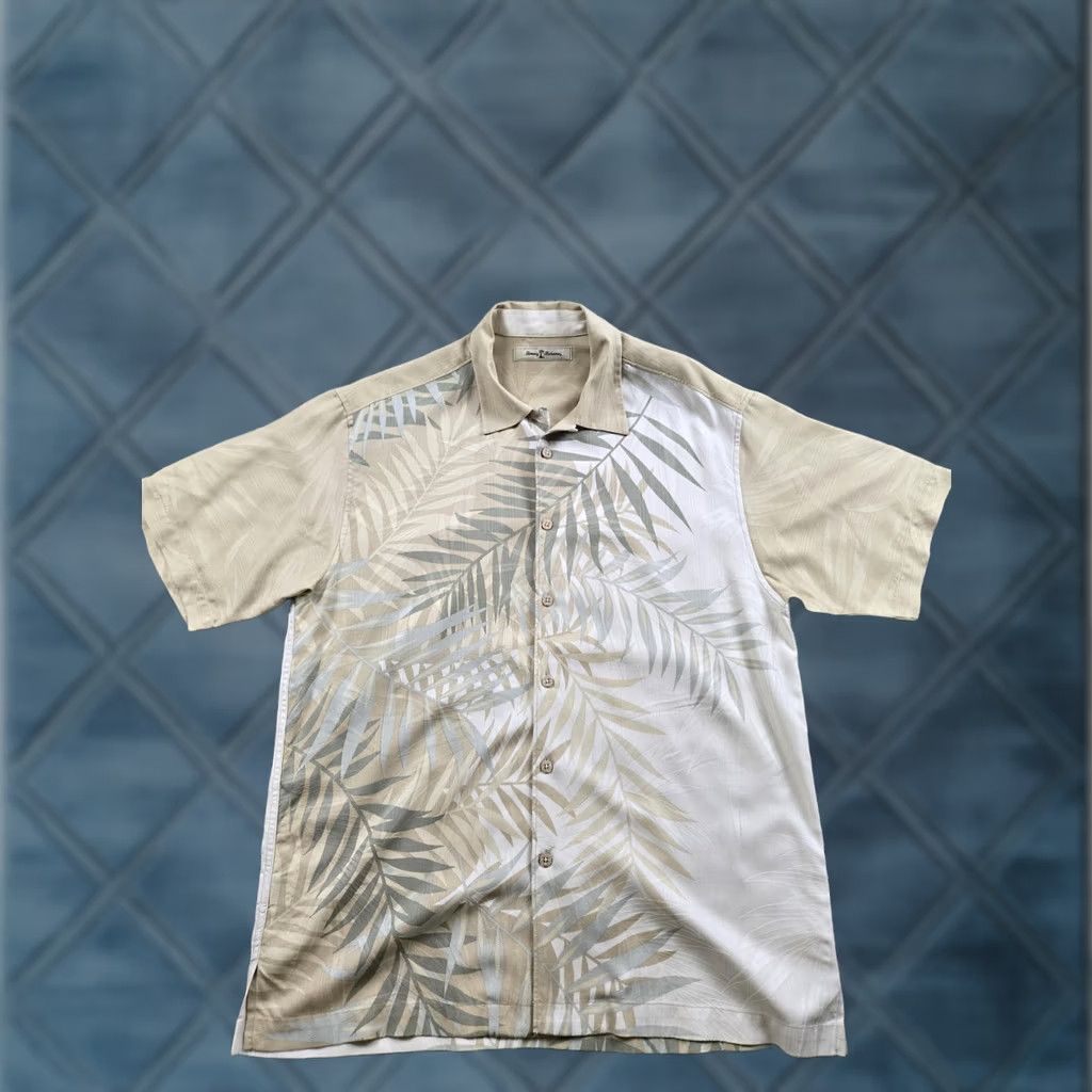 Tommy Bahama Tommy Bahama Shirt Mens L Beige Silk Palm Leaf Hawaiian Camp Button Front Size US L / EU 52-54 / 3 - 1 Thumbnail