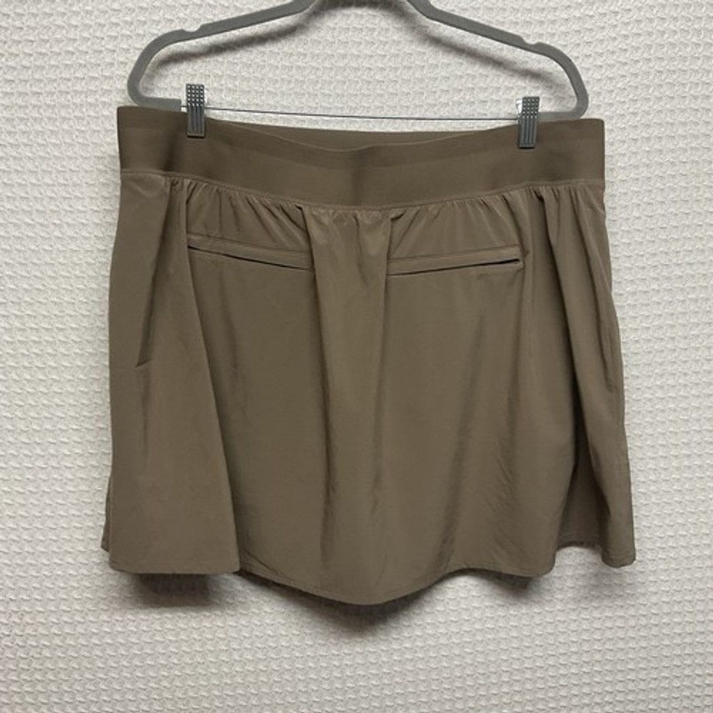 Athleta NWOT Athleta 4 Brooklyn Heights Tennis Mini Skort Women 18 Size 40" / US 18 - 8 Thumbnail