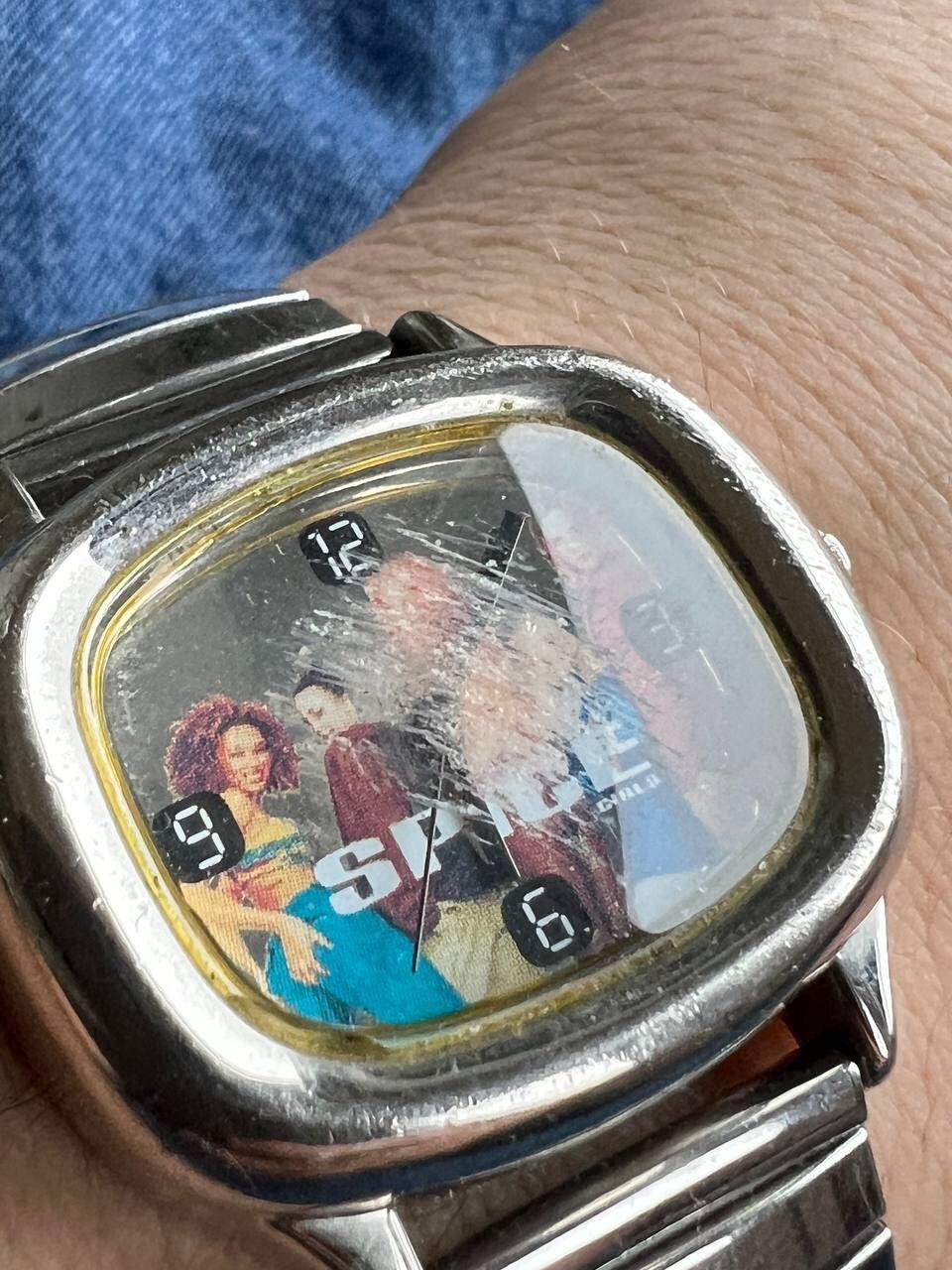 Japanese Brand × Vintage Vintage Spice Girls 1997 Japanese style futuristic Watch Size ONE SIZE - 5 Thumbnail