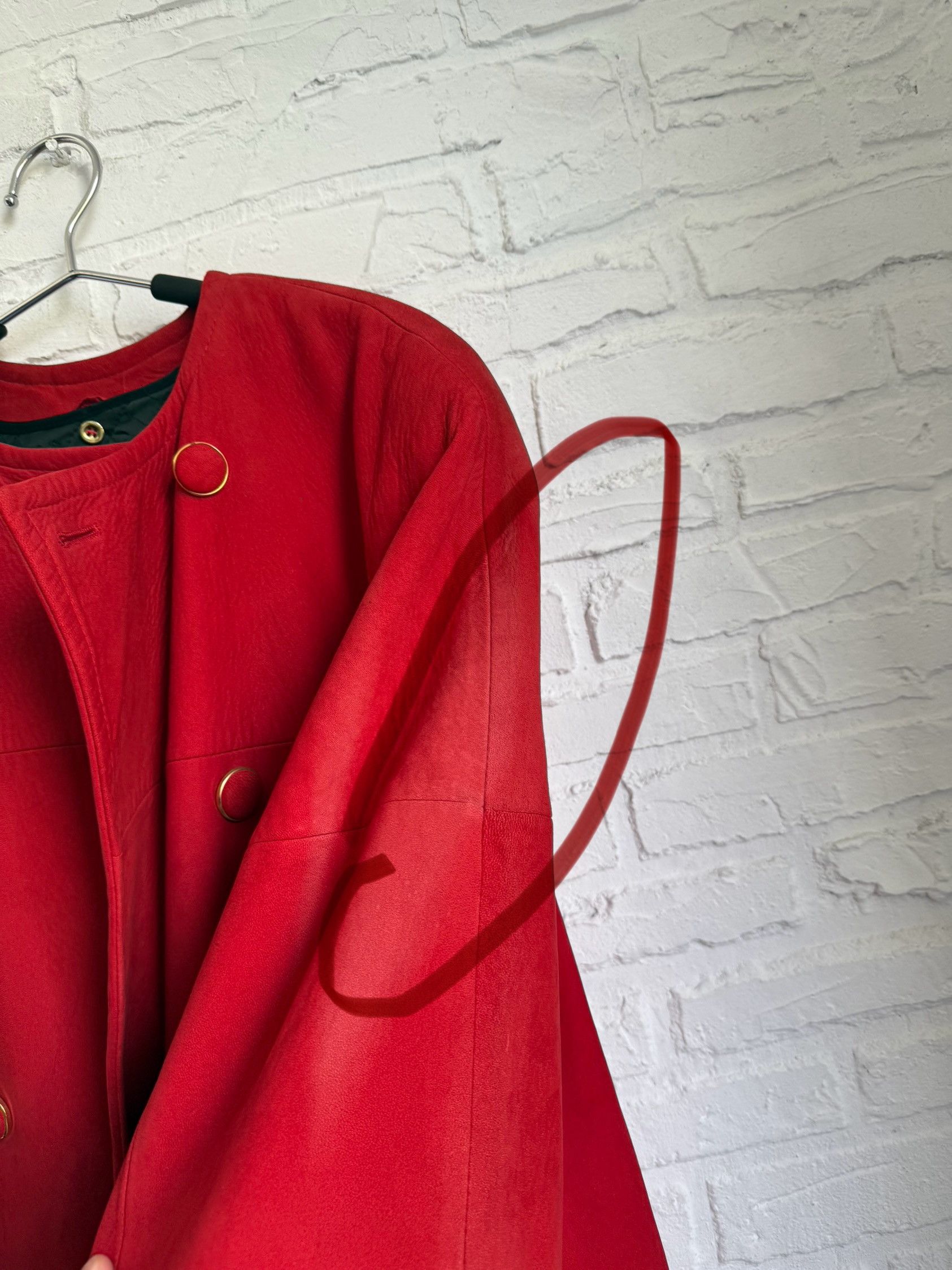 Gianfranco Ferre Vintage 80s Gianfranco Ferre red leather cape jacket Size ONE SIZE - 9 Thumbnail