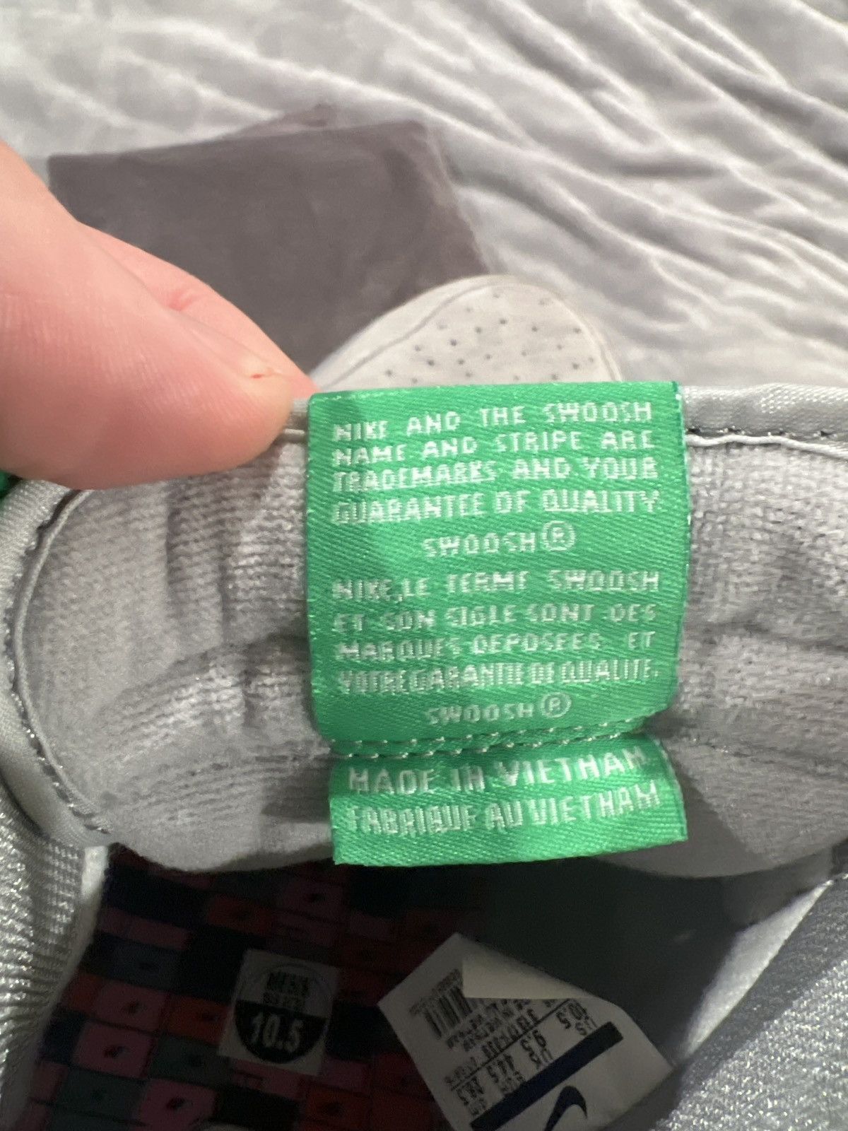 Nike Nike SB Dunk High Silver Box Size US 10.5 / EU 43-44 - 7 Thumbnail