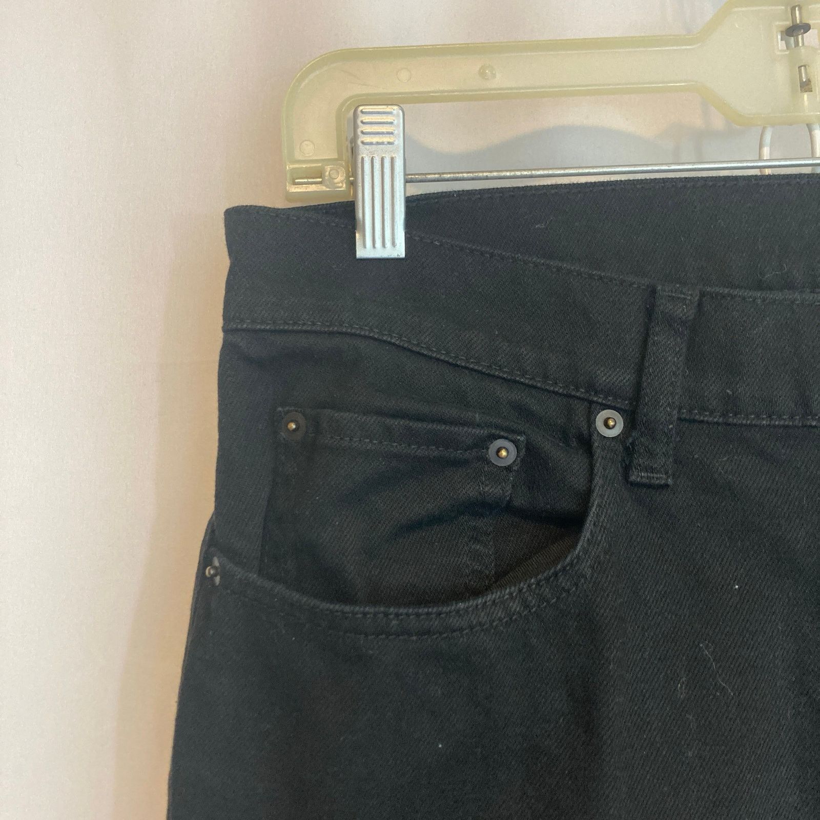 Other Men’s 32W x 31L Black Denim Straight Leg Casual Jeans Pants Size US 32 / EU 48 - 3 Thumbnail