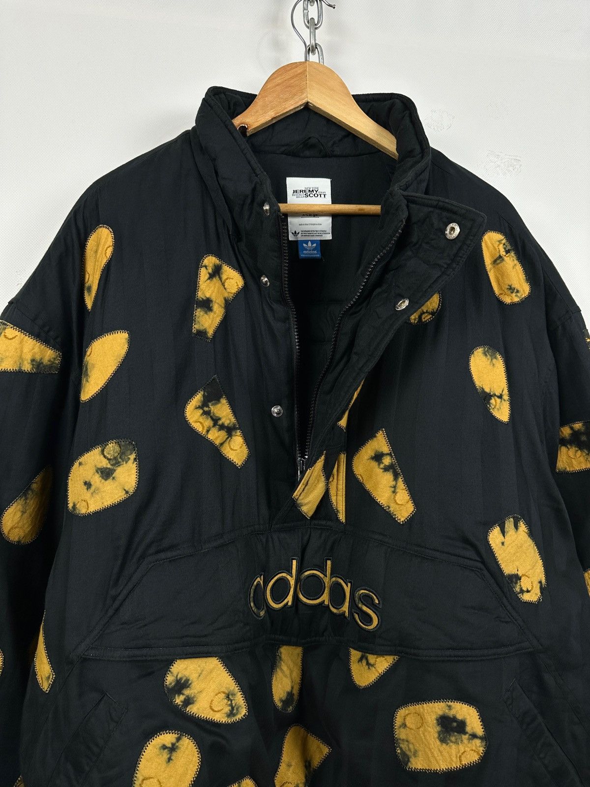Adidas × Jeremy Scott 2009 Vintage Adidas x Jeremy Scott Anorak Puffer Jacket Size US XL / EU 56 / 4 - 15 Thumbnail