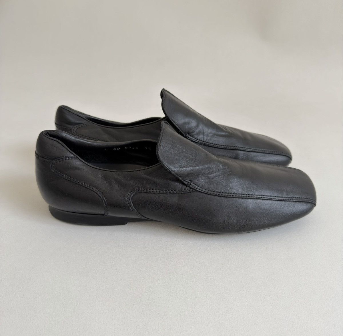 Prada Black Panelled Leather ‘Hybrid’ Loafers Size US 11 / EU 44 - 2 Thumbnail