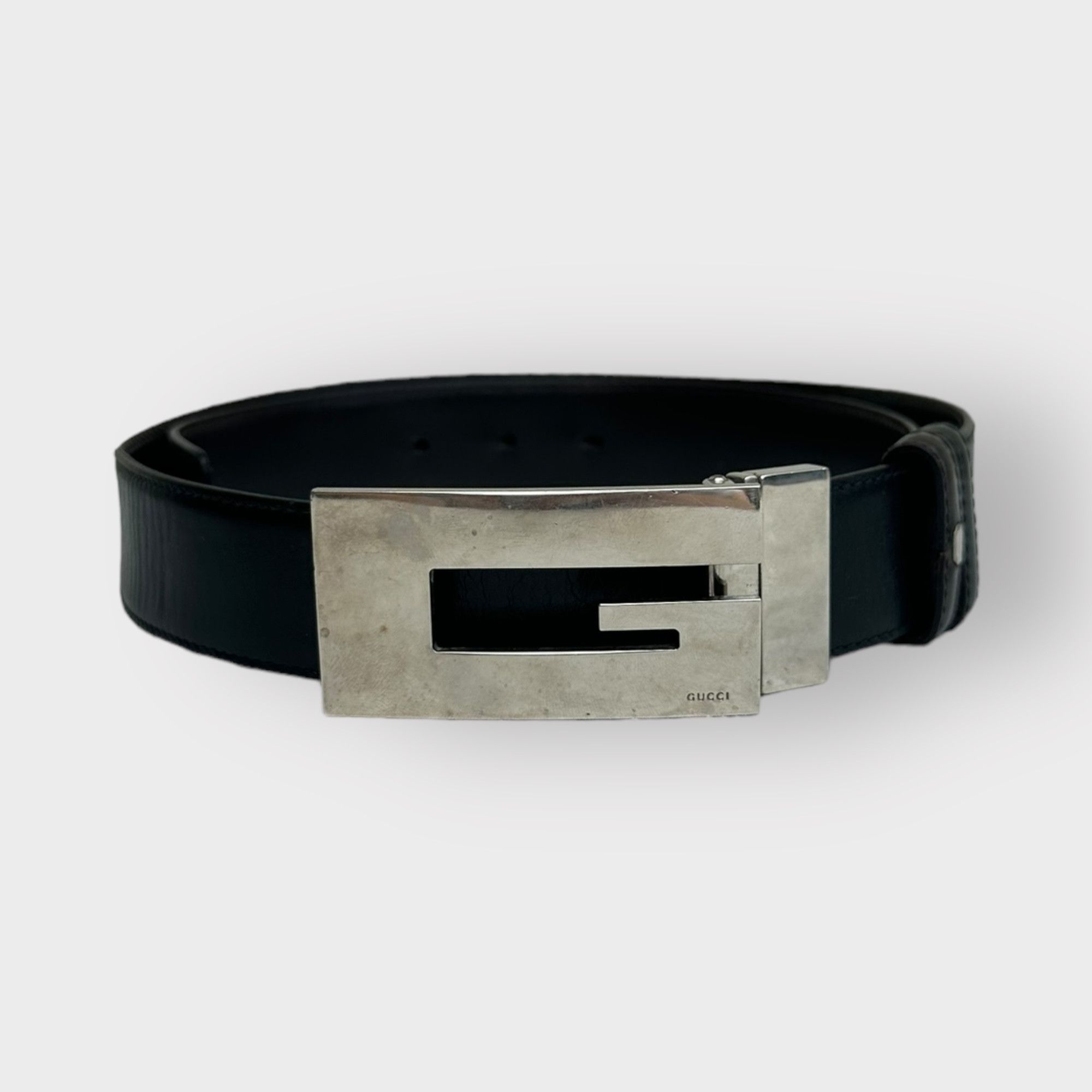 Gucci Belt Vintage G Classic Buckle Logo Black Leather