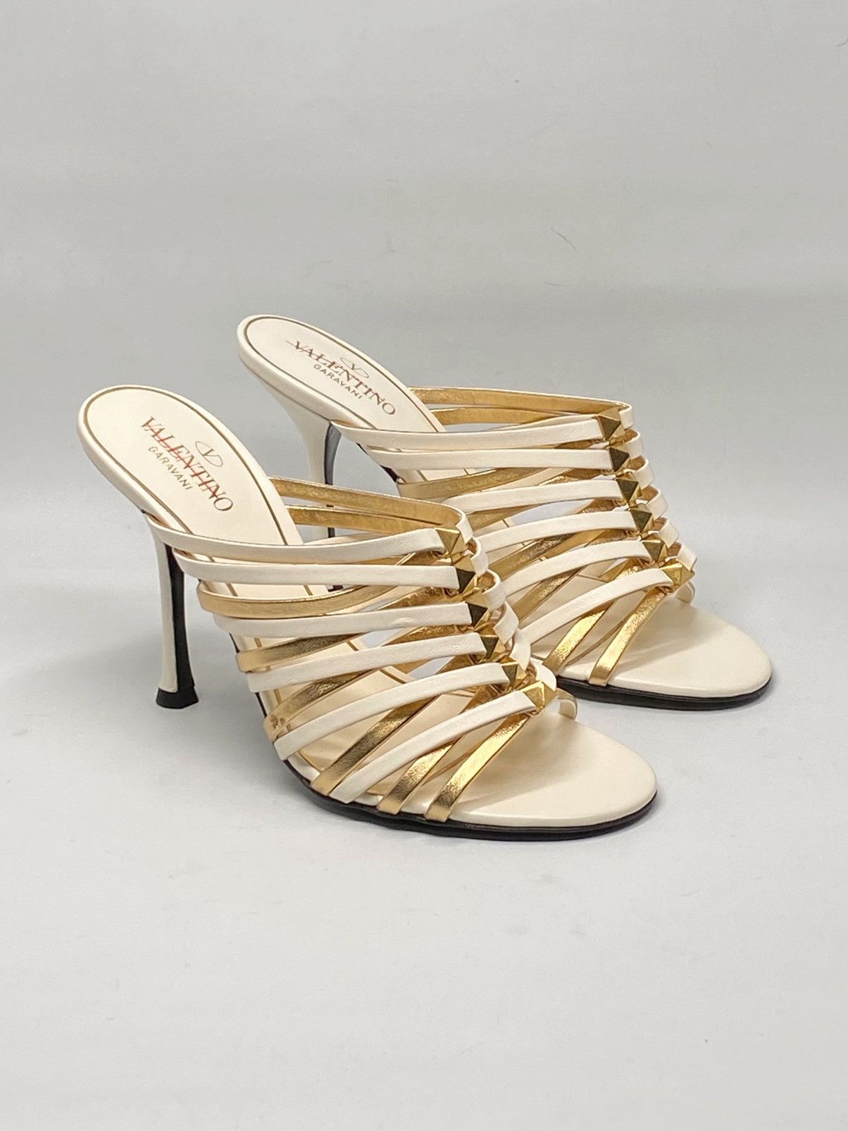 Valentino Valentino Garavani Rockstud Strappy Sandals Size 36 Size US 6 / IT 36 - 1 Thumbnail