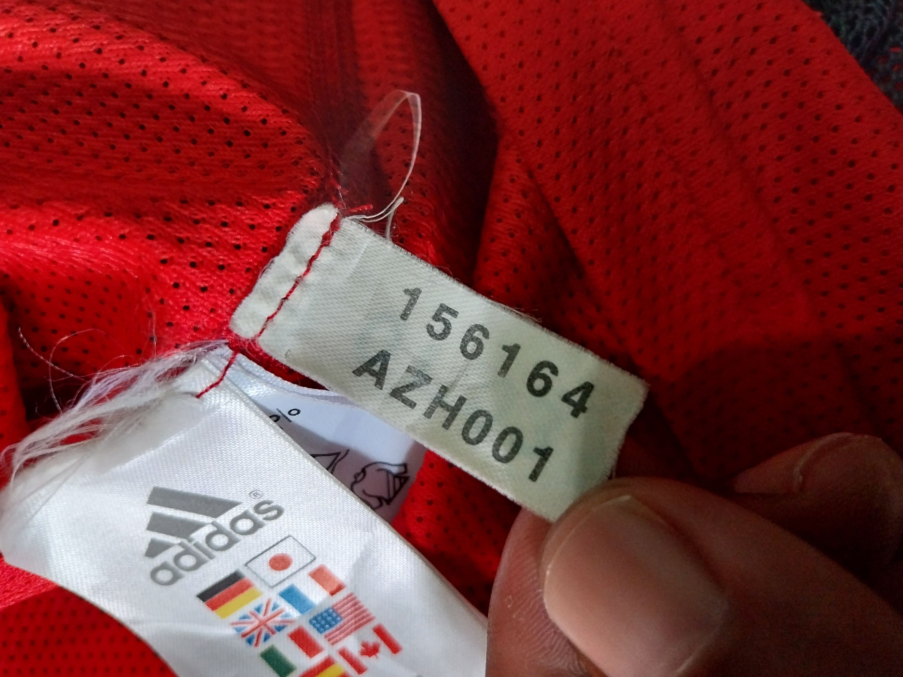 Adidas Ac milan player issue 2002 inzaghi jersey football Size US L / EU 52-54 / 3 - 15 Thumbnail