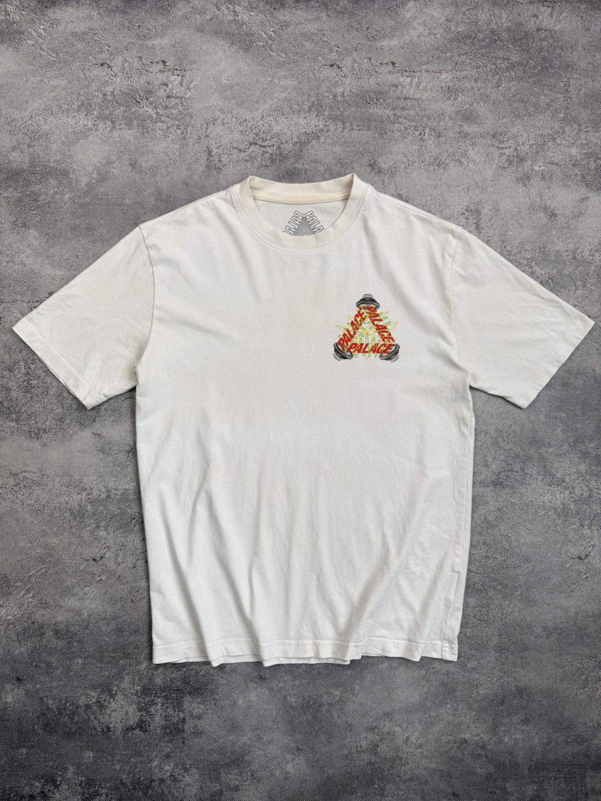 Palace Palace Speaker P-3 Big Logo T-Shirt Skateboards White Tee Size US M / EU 48-50 / 2 - 2 Thumbnail