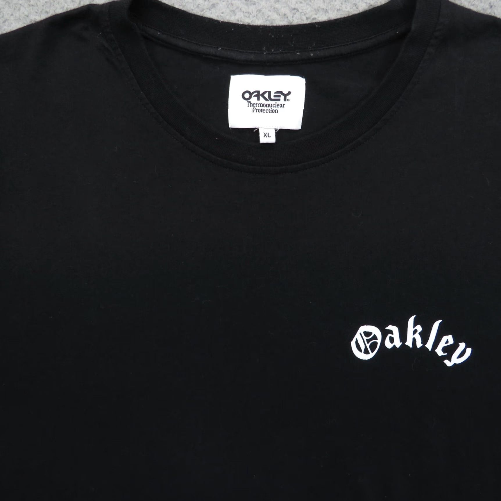 Oakley Oakley Shirt Mens XL Black Thermonuclear Protection Promo Graphic Tee Logo Size US XL / EU 56 / 4 - 5 Thumbnail