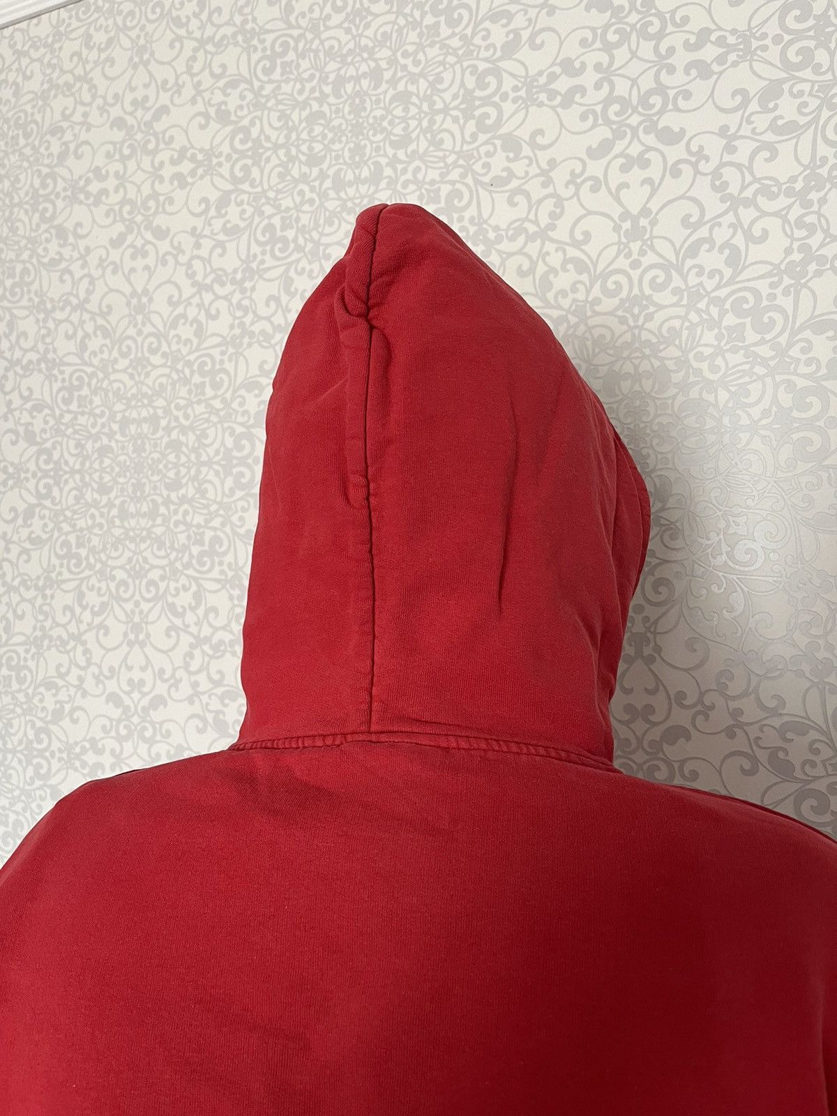 Carhartt × Vintage Vintage 90s Carhartt Men Distressed Red Logo Hoodie Size US L / EU 52-54 / 3 - 15 Thumbnail