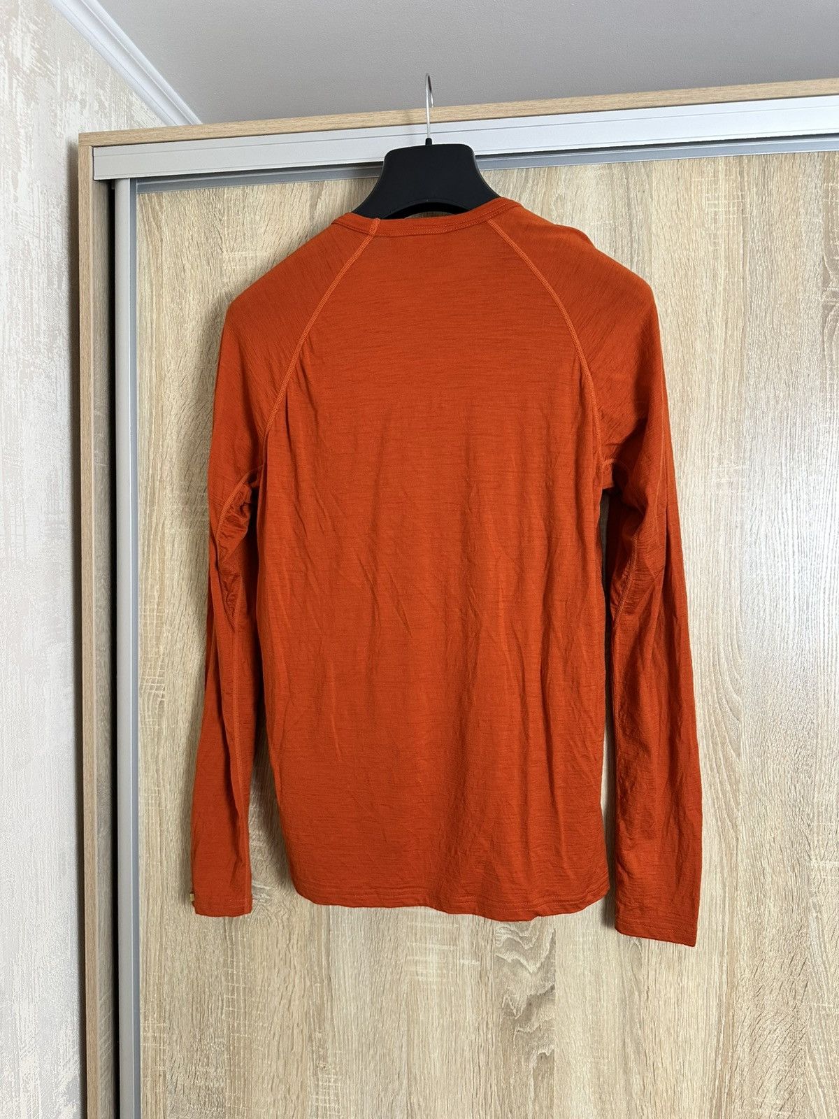 Icebreaker 🔥 Icebreaker Bodyfit 150 Slim Fit Merino Long Sleeve Shirt Size US L / EU 52-54 / 3 - 3 Thumbnail