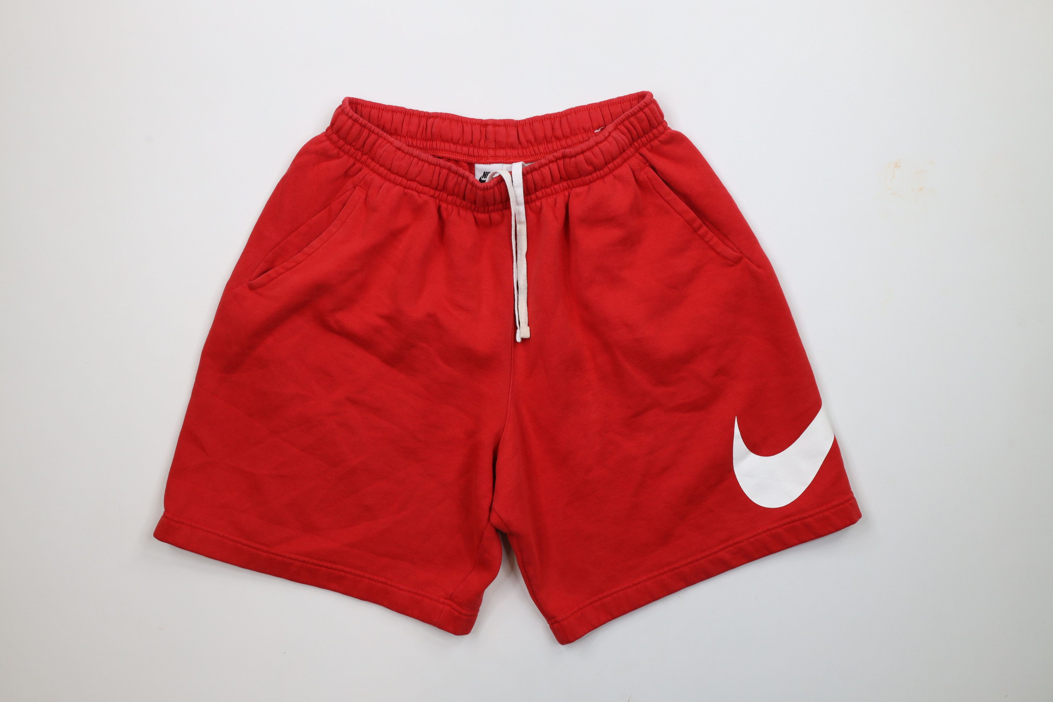 Nike × Vintage Vintage Nike Swoosh Logo Above Knee Sweatpants Shorts Red Size US 34 / EU 50 - 1 Thumbnail