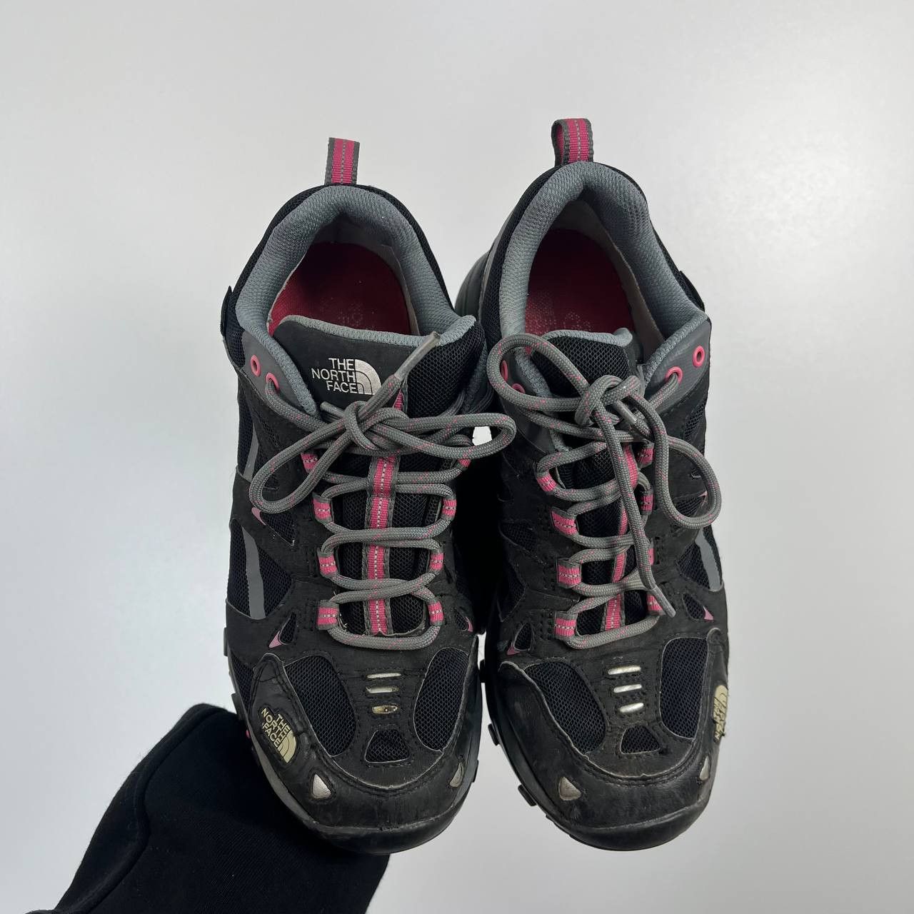 The North Face The North Face Womens Gore Tex Hiking Trail Shoeso Size 38 Size US 8 / IT 38 - 2 Thumbnail