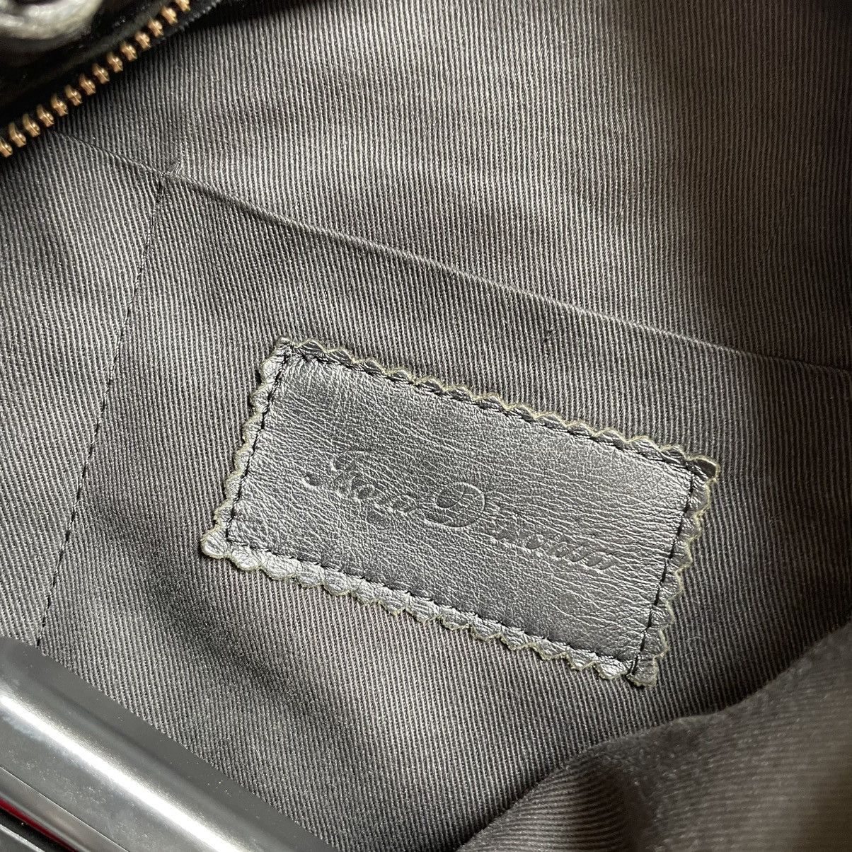 Japanese Brand RIRI ZIPPER 🇮🇹 leather sling bag messenger bag Size ONE SIZE - 7 Thumbnail
