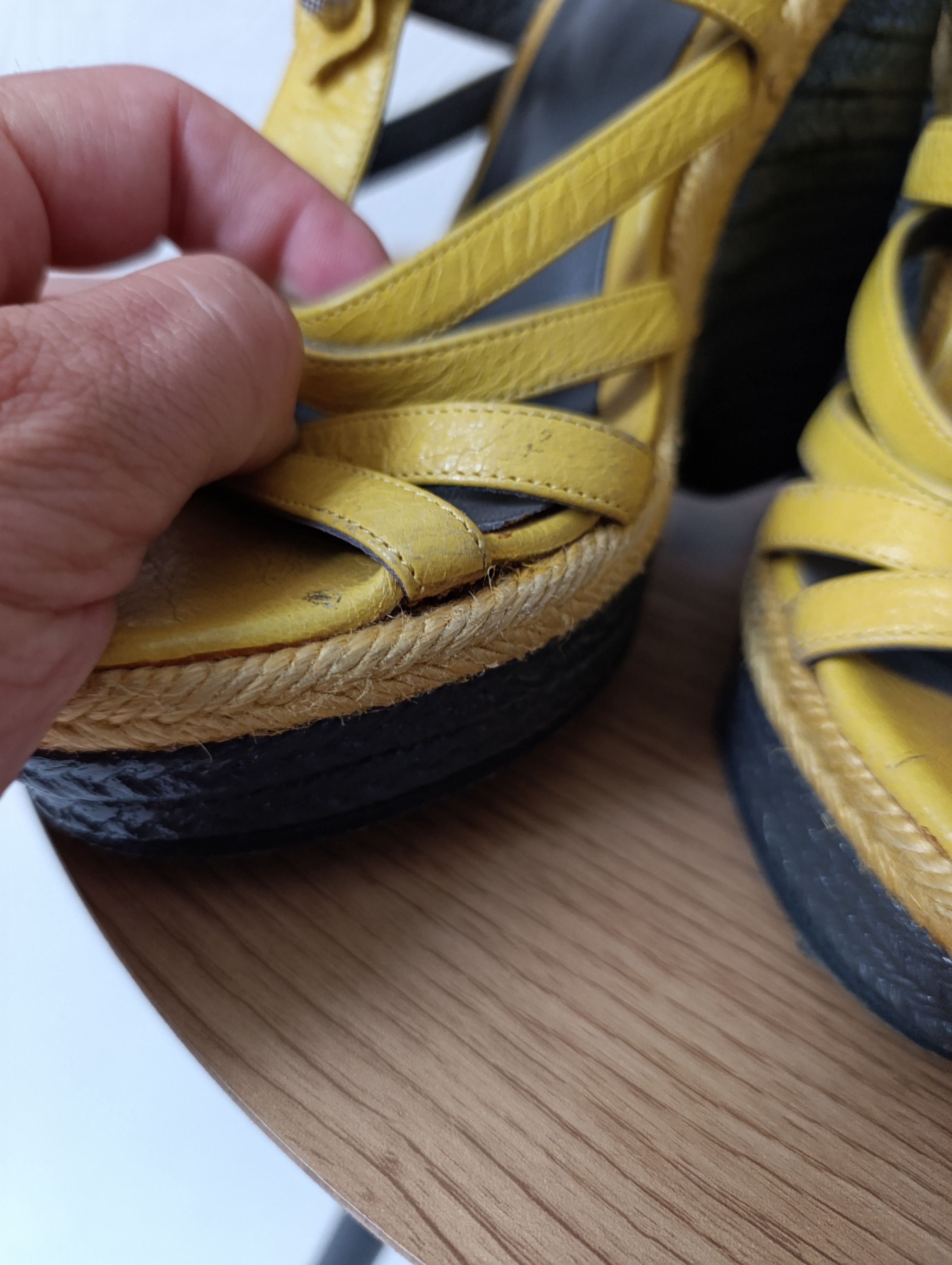 Balenciaga Balenciaga Yellow Leather Wedge Ankle Strap Sandals Size US 7 / IT 37 - 16 Thumbnail