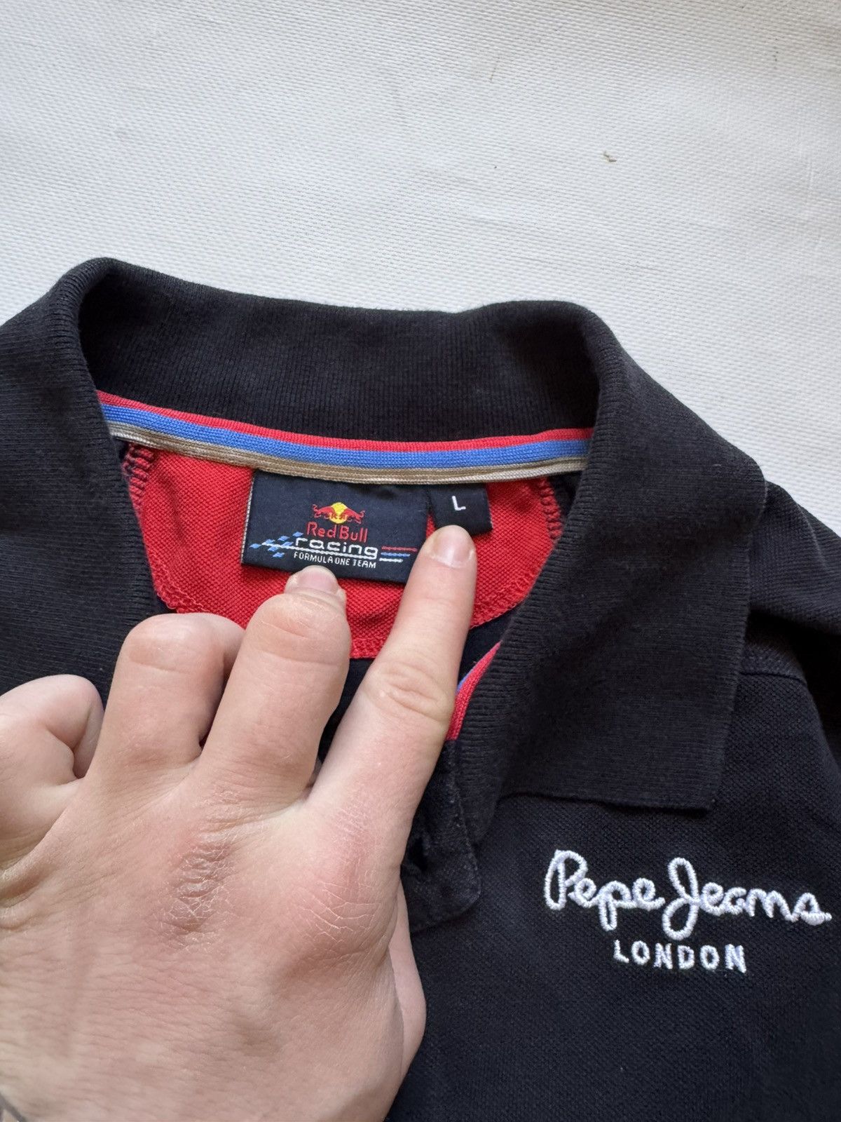 Red Bull RARE Vintage Red Bull Racing F1 Team Polo Shirt x Pepe Jeans Size US L / EU 52-54 / 3 - 5 Thumbnail