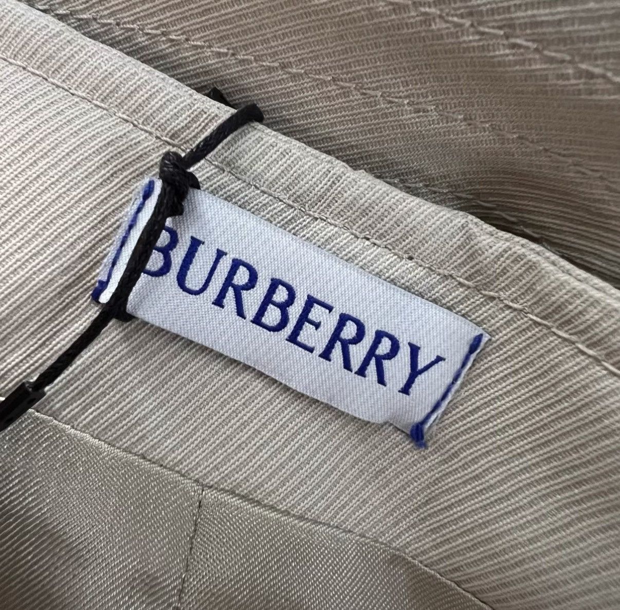 Burberry Burberry Beige Belted Mini Skirt J41 Size 25" / US 0 / IT 36 - 3 Thumbnail