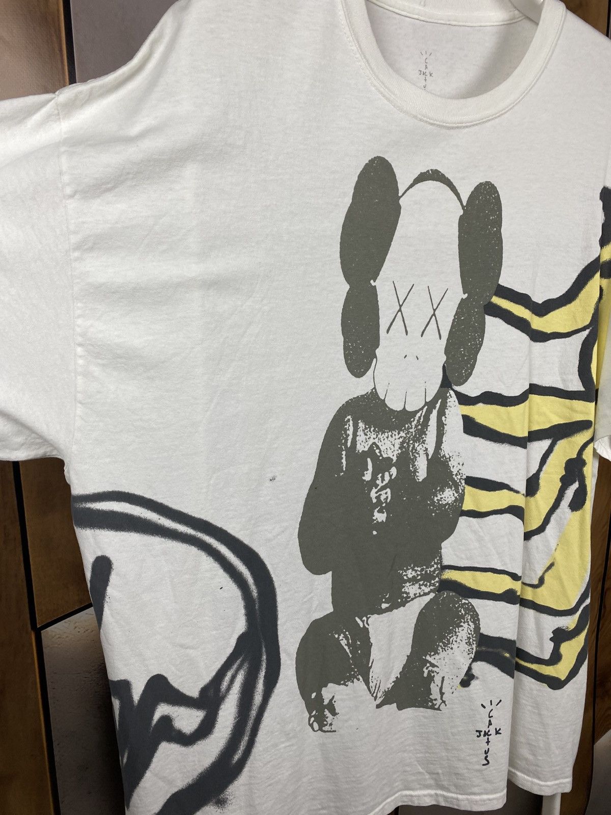 Fragment Design × Kaws × Travis Scott 💀T-Shirt Travis Scott Cactus Jack Kaws For Fragment Tee💀 Size US XL / EU 56 / 4 - 4 Thumbnail
